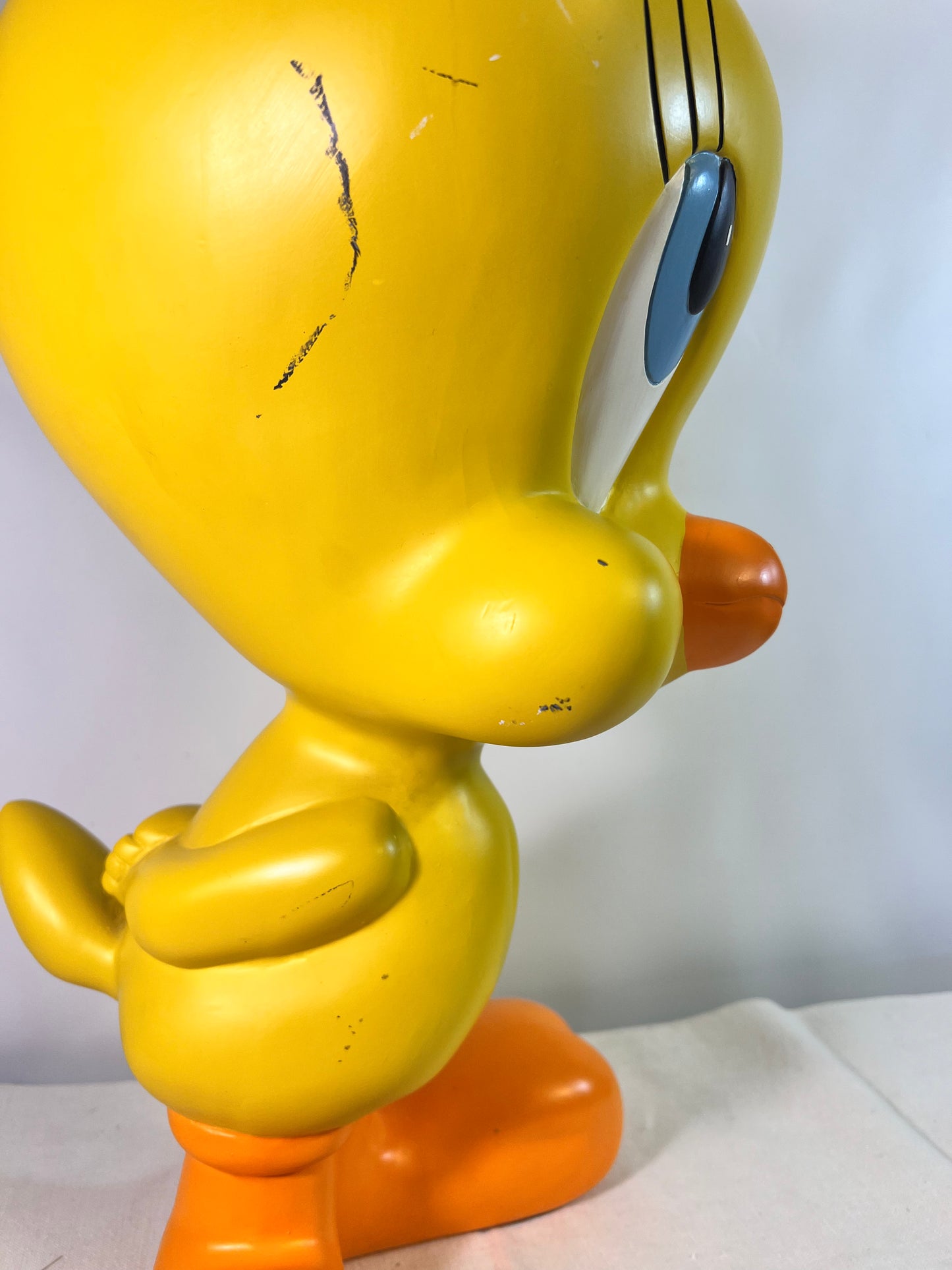 Rare 17” Tweety Bird Statue-Warner Brothers-1996