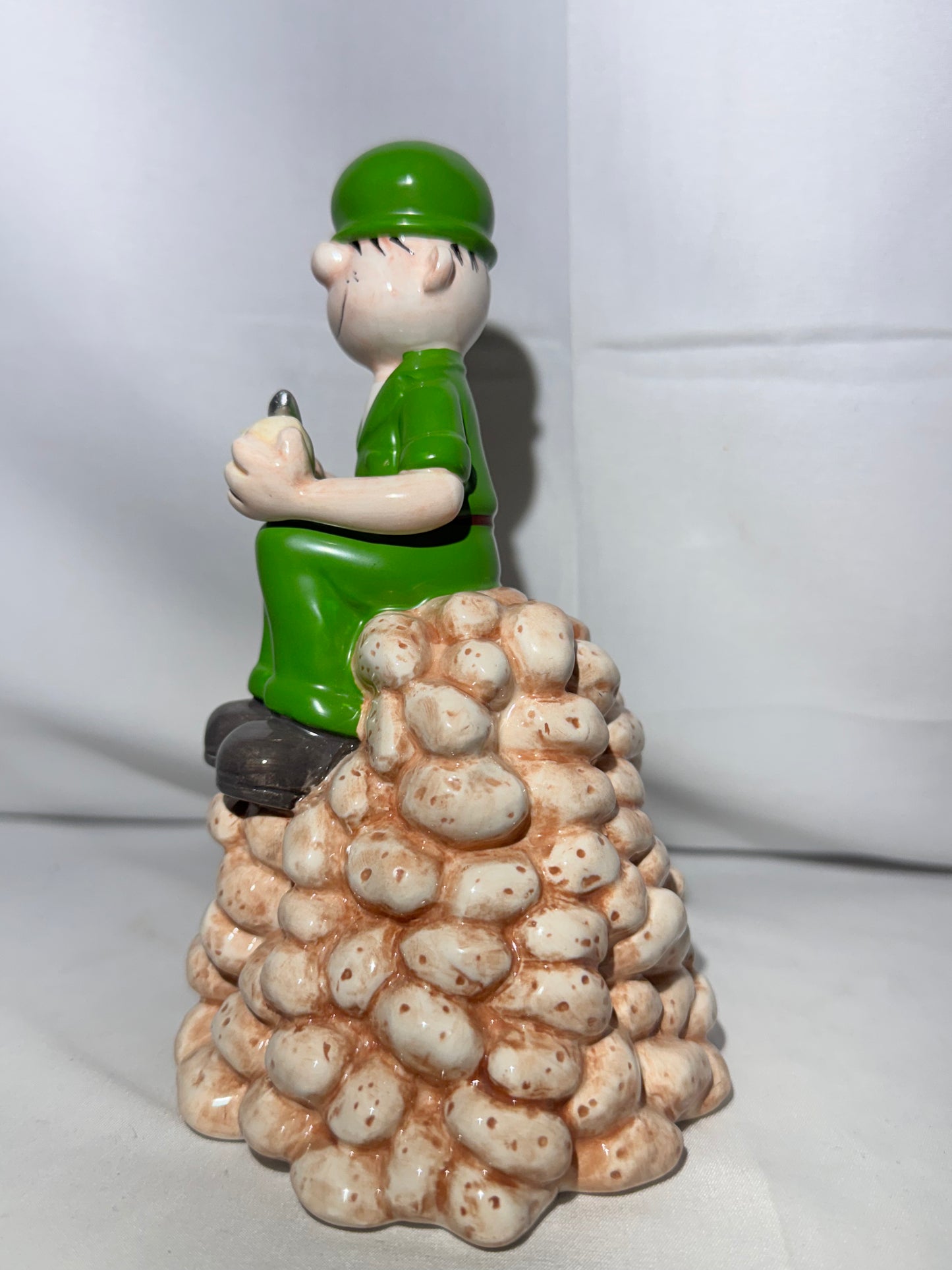 Beatle Bailey - ceramic bank -Enesco - Comic -item number 686484
