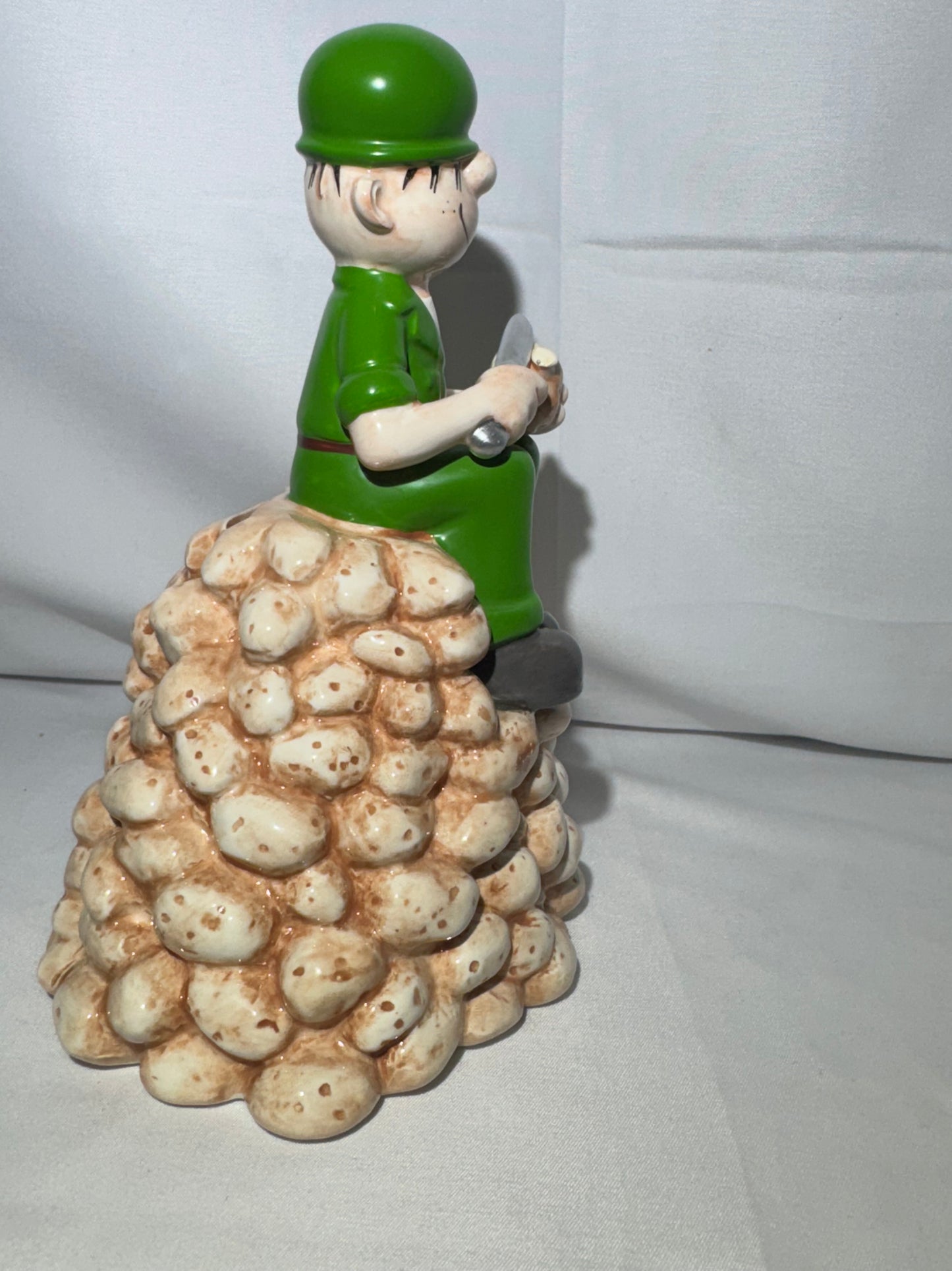 Beatle Bailey - ceramic bank -Enesco - Comic -item number 686484