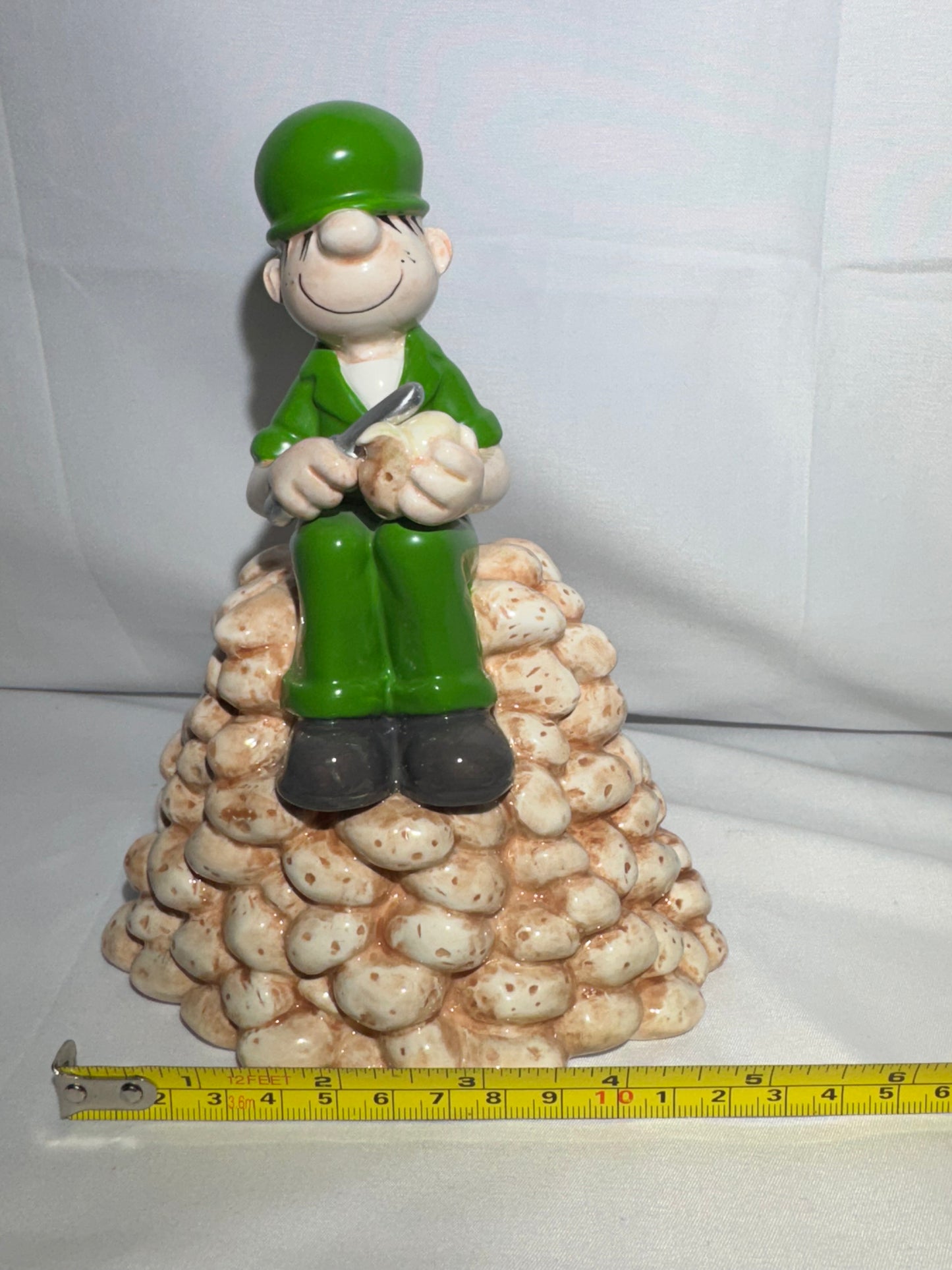Beatle Bailey - ceramic bank -Enesco - Comic -item number 686484