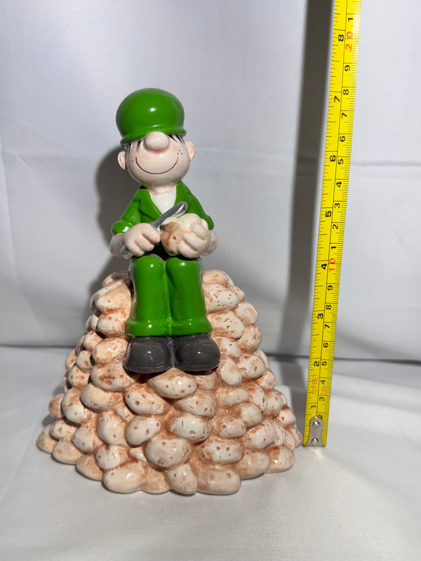 Beatle Bailey - ceramic bank -Enesco - Comic -item number 686484