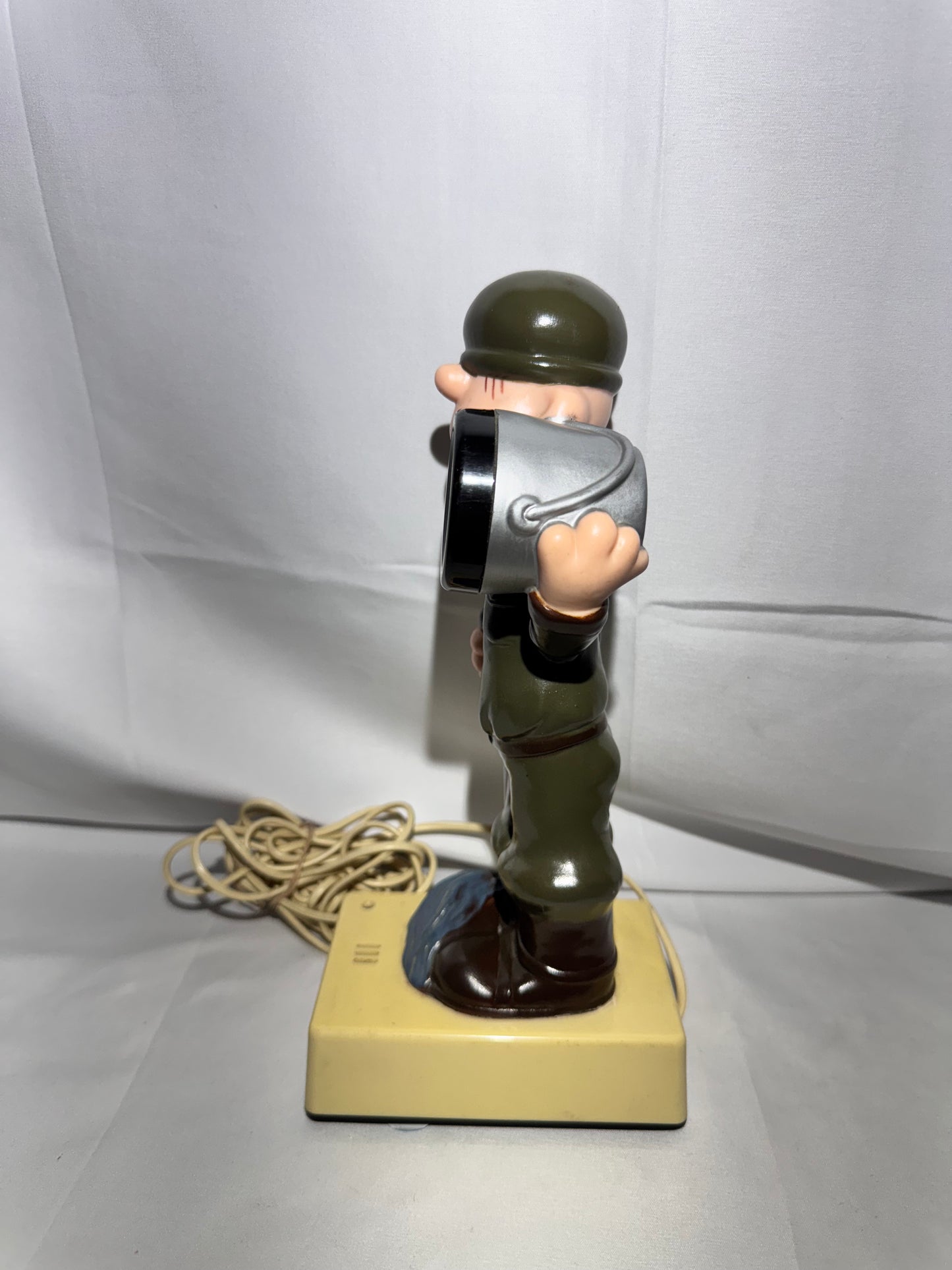 Beetle Bailey-comics- Telephone - landline- 1982