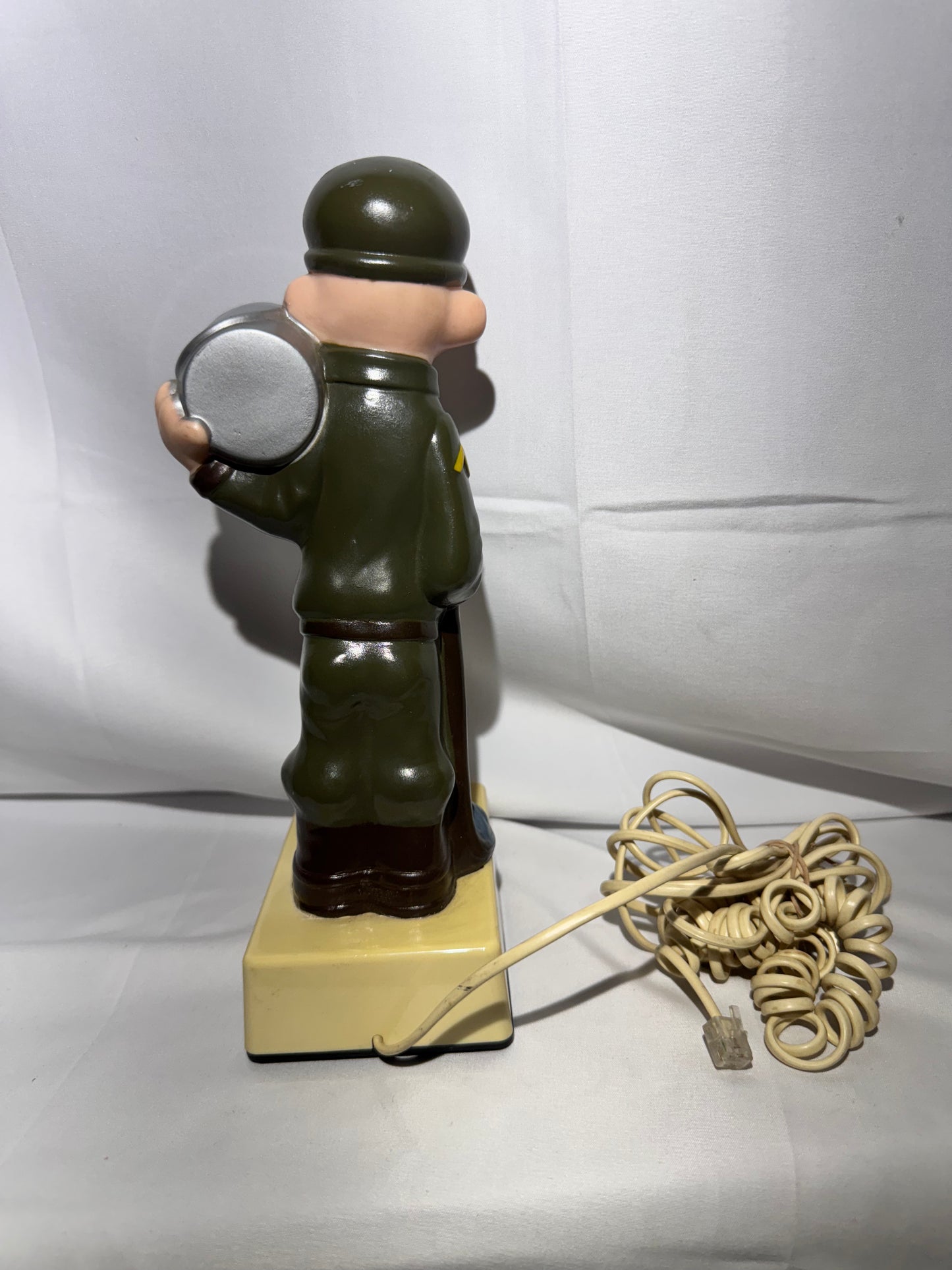 Beetle Bailey-comics- Telephone - landline- 1982