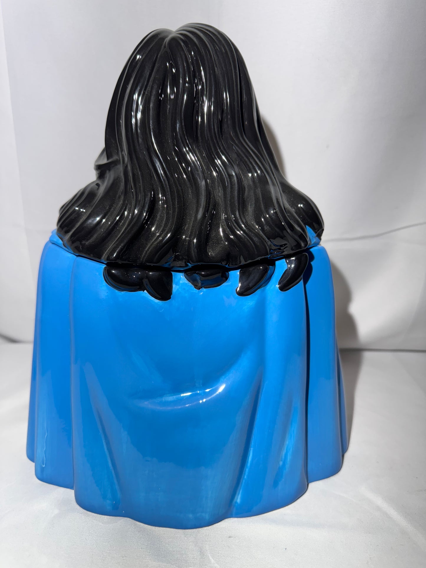 Wonder Woman- ceramic Cookie jar- DC Comic- Warner Brothers - item #21027- Spoontiques