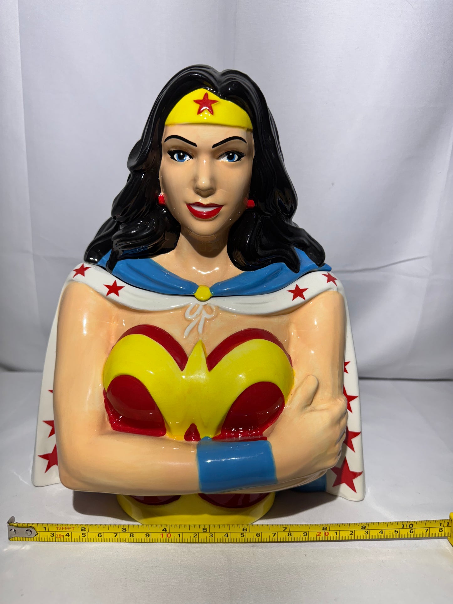Wonder Woman- ceramic Cookie jar- DC Comic- Warner Brothers - item #21027- Spoontiques