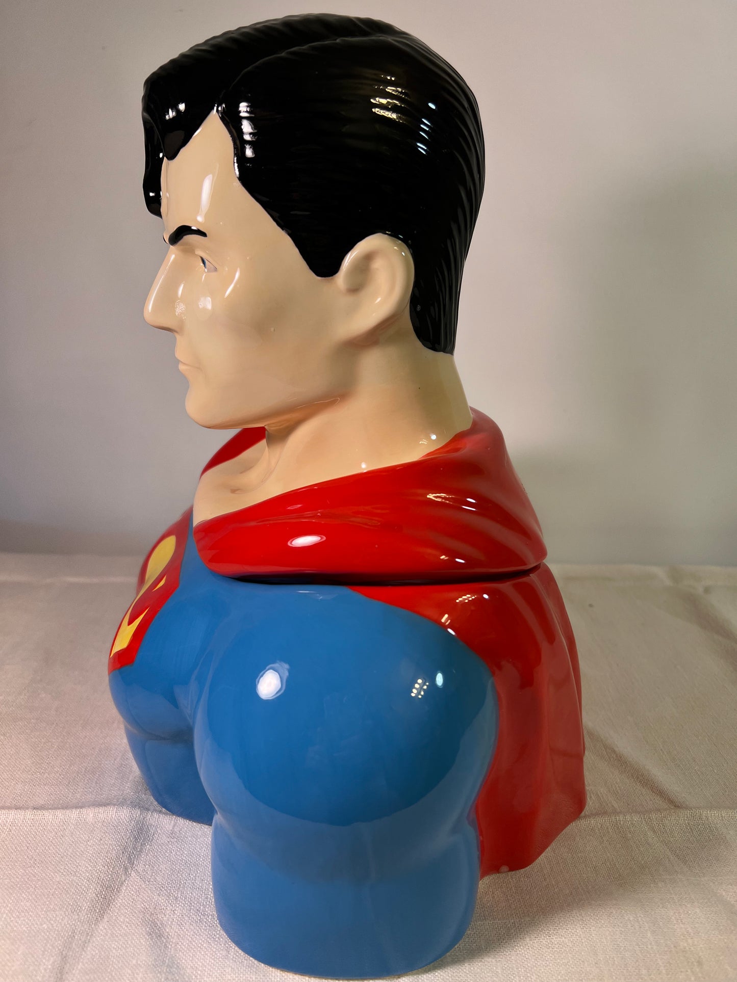 Superman cookie star-justice league-pot of biscuit Superman-DC comics-Warner Brothers