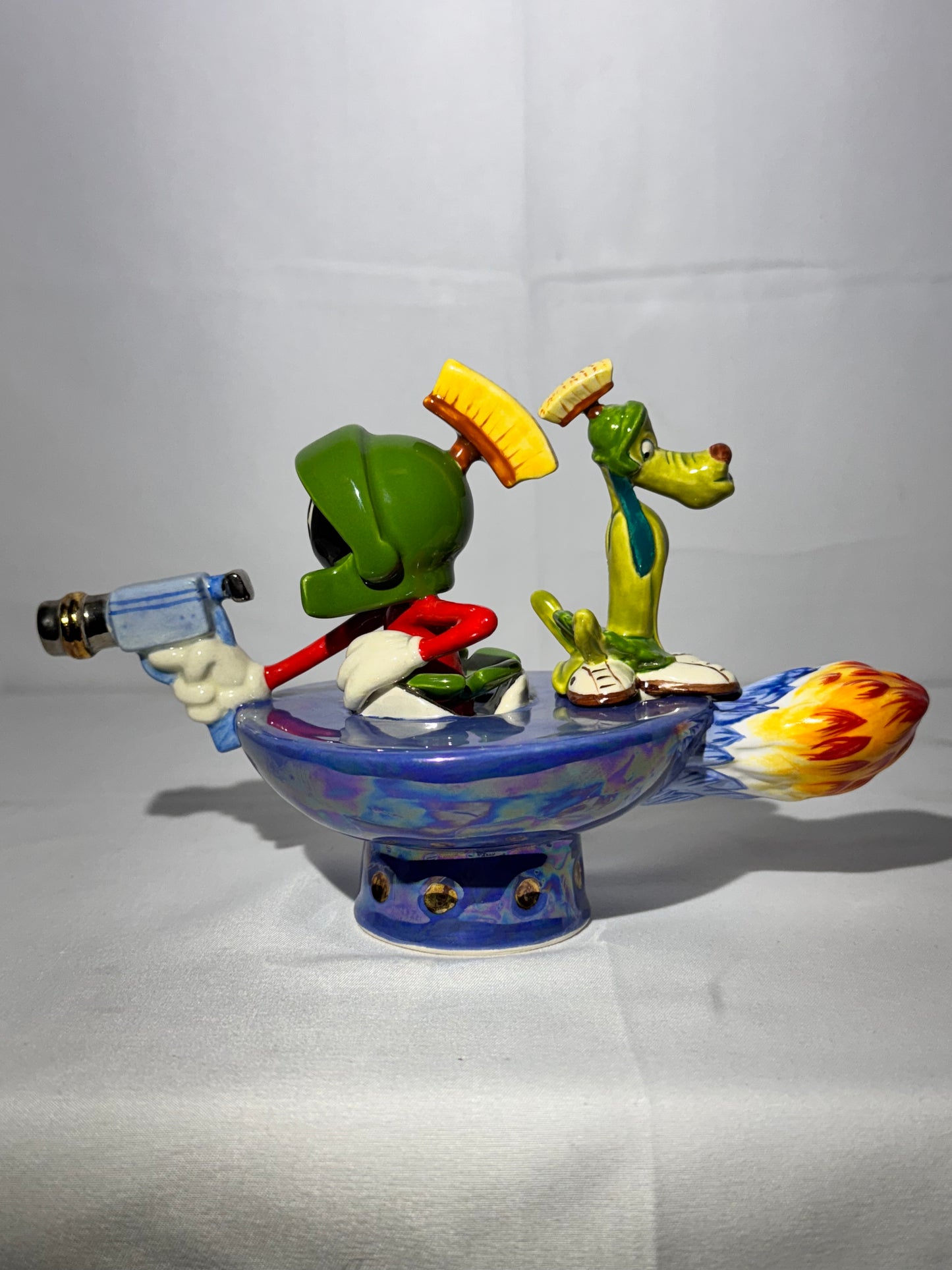 Marvin the Martian and K9 - Teapot - Marvin’s flying saucer- Limited Edition- 224/300 - Warner Brothers- Looney Tunes