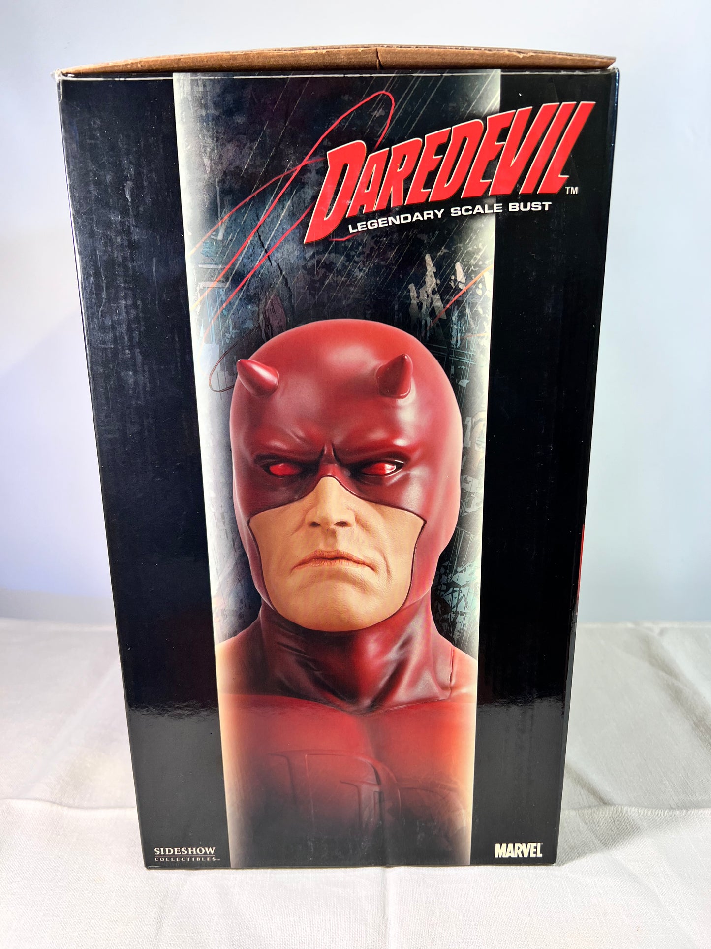 Daredevil Legendary Scale Bust- Yellow- Side Show-#062/300 -Marvel