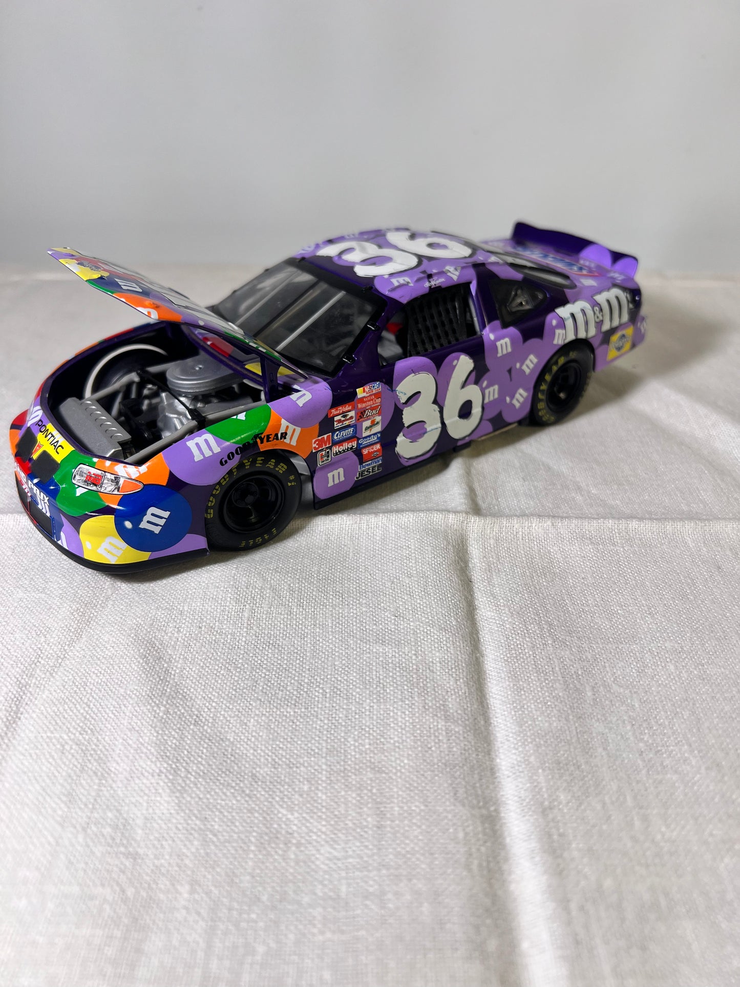 M&M’s team- Die Cast Car-purple-#36-Pontiac- Grand Prix-2002-NASCAR