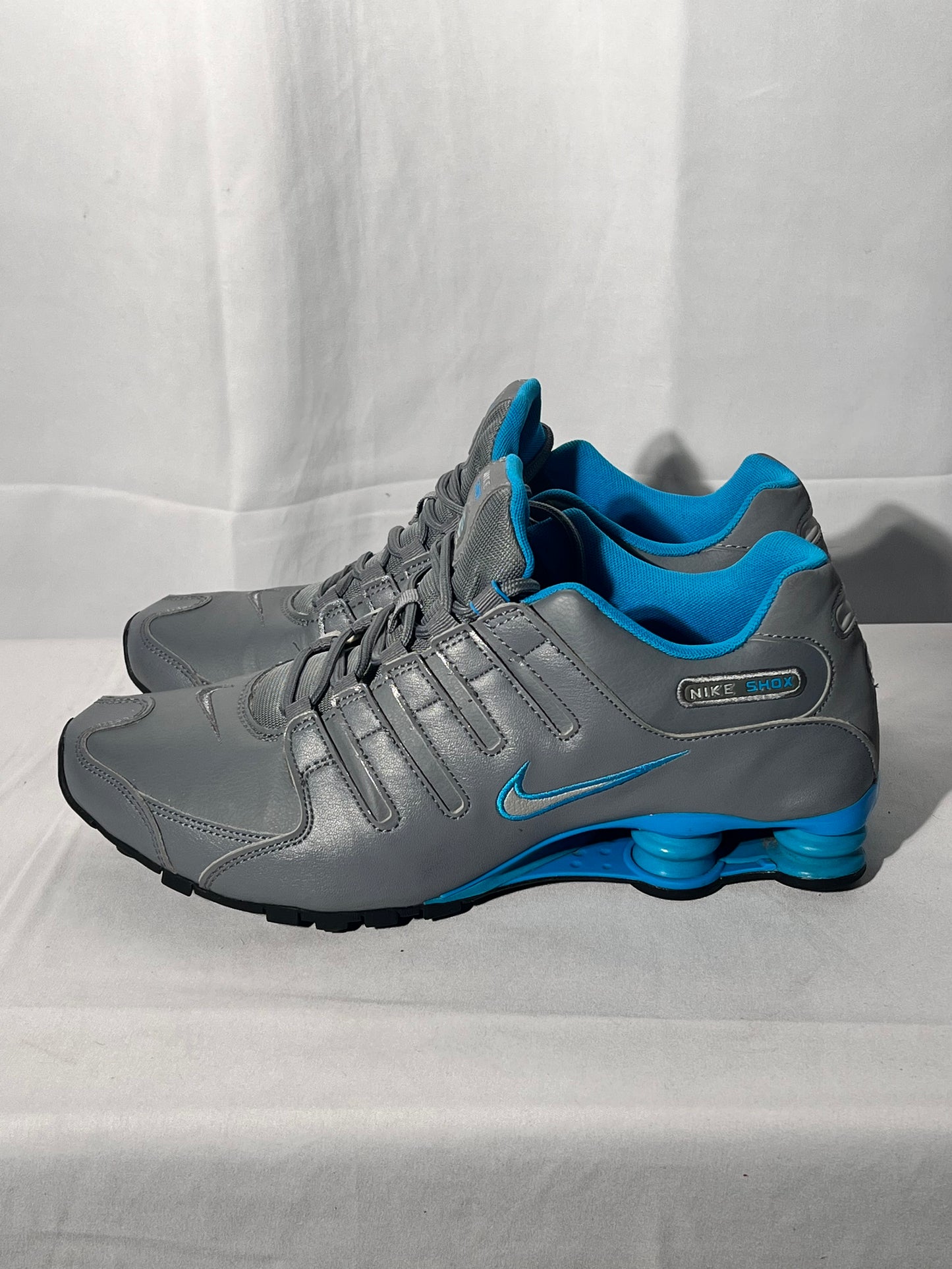 Nike Shox - Detroit Lions - 2014 - size 10.5 - sneakers- Gray and Blue