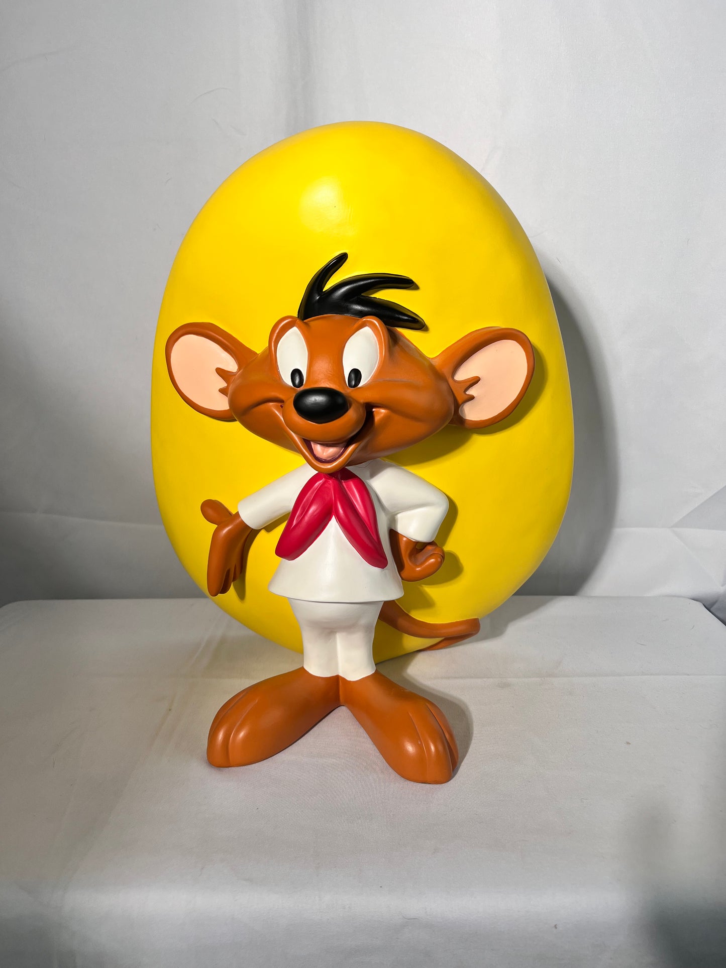 Speedy Gonzalez - 15 inch statue-Warner Brothers-Looney Tunes-1998