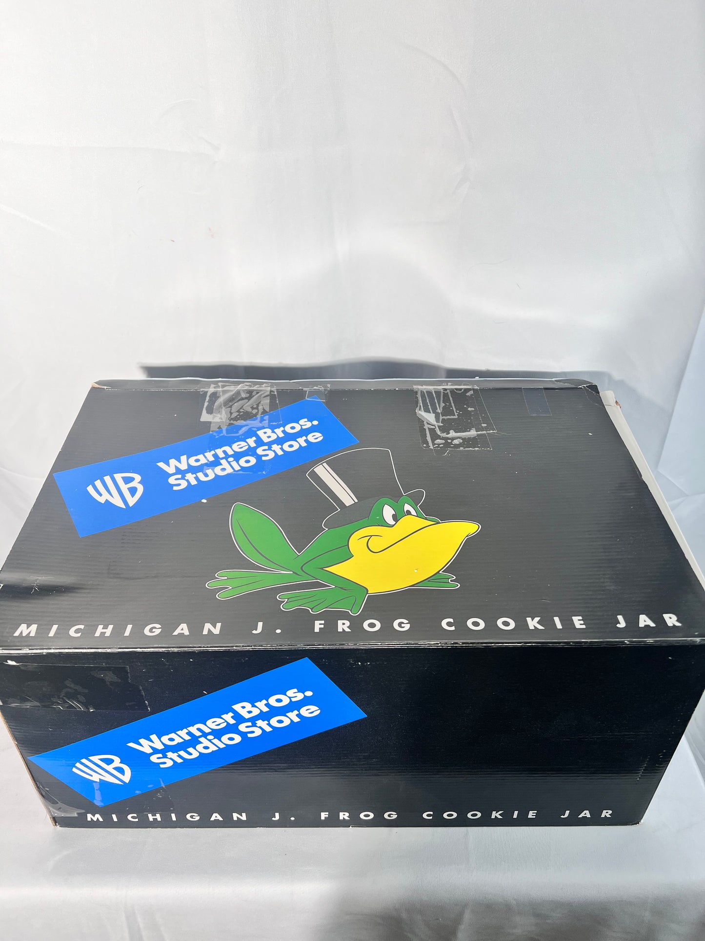 Michigan J. Frog - 11 1/2” Cookie jar- Warner Brothers-1998