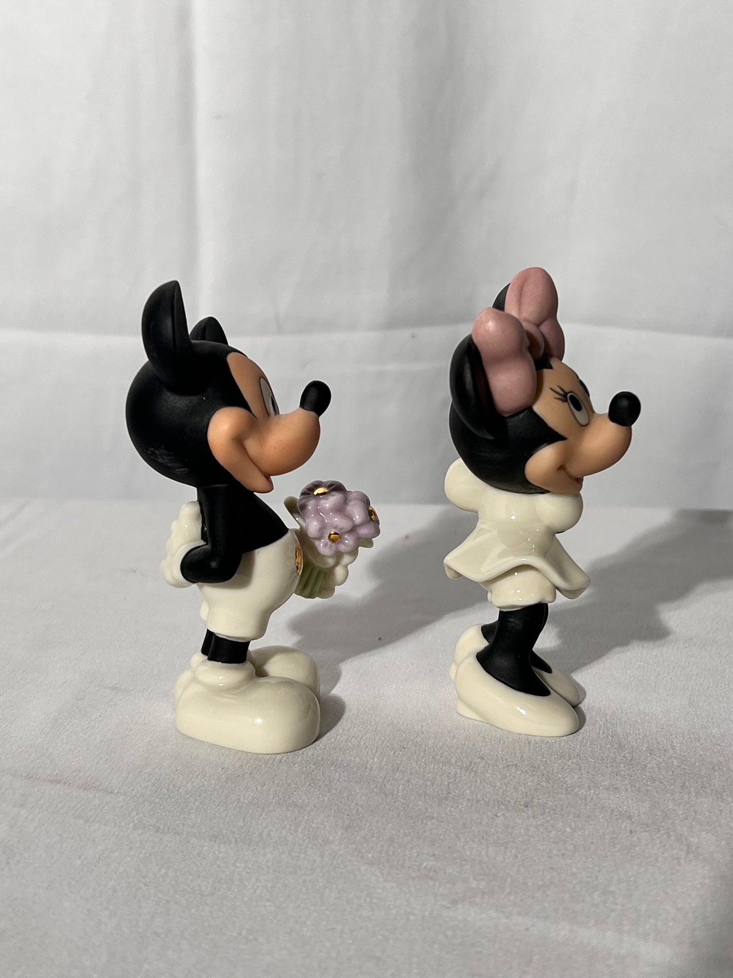 Lenox -Mickey Mouse and Minnie Mouse - salt & pepper- Disney