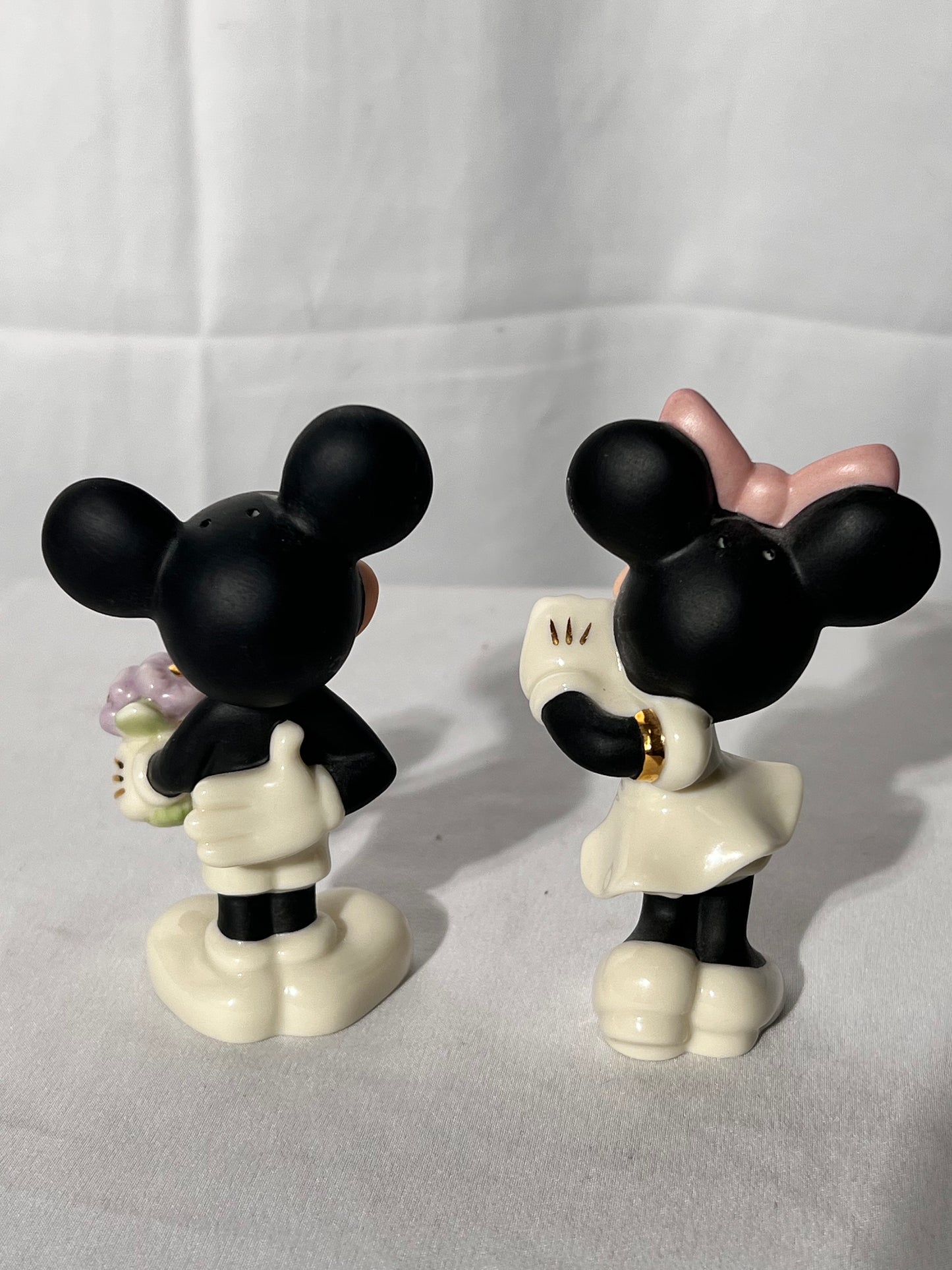 Lenox -Mickey Mouse and Minnie Mouse - salt & pepper- Disney