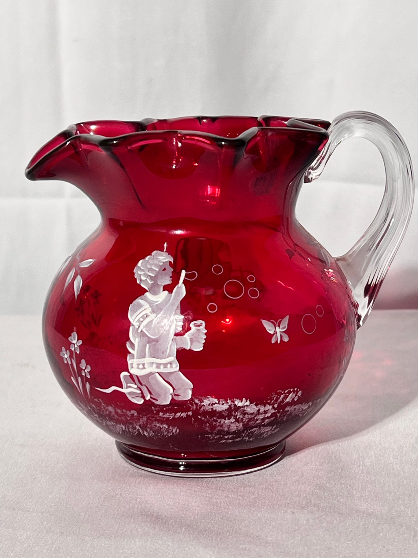 Fenton - Cranberry Creamer - Boy with Toys - limited edition #836/1850