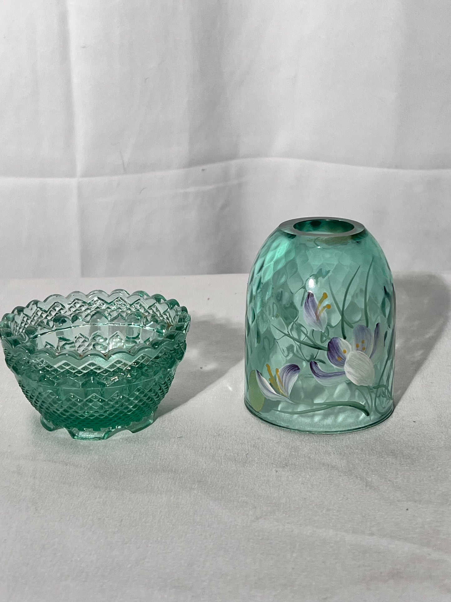 Fenton - Fairy Light - 5” tall - willow green - sign and sticker - no chips