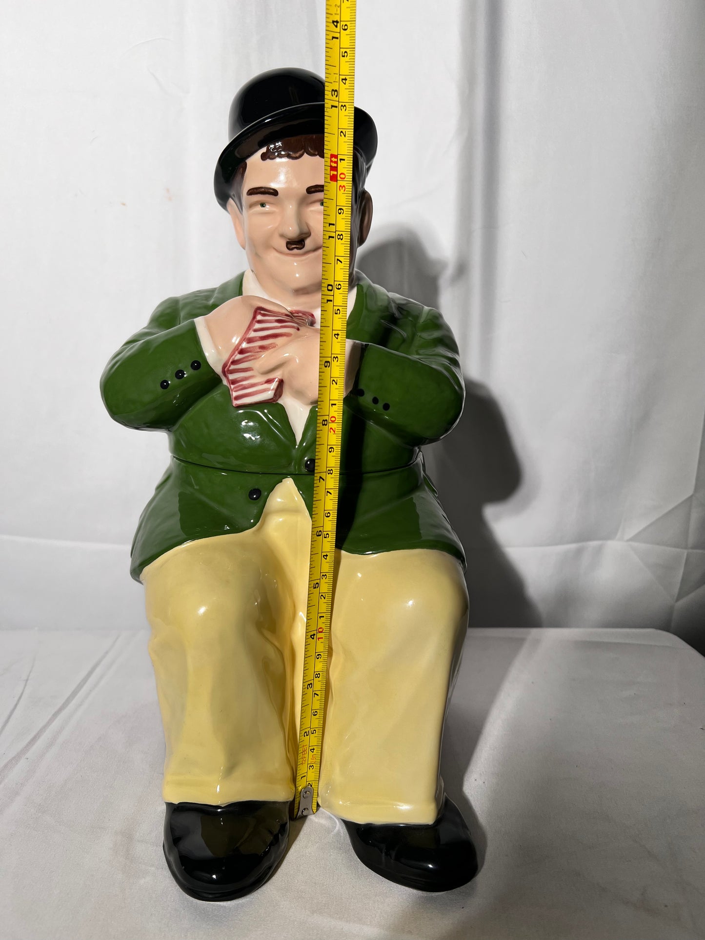 Laurel & Hardy - 13 1/2” Cookie Jar - Me Me Production- Larry Harmonn -limited edition 187/1000 1996