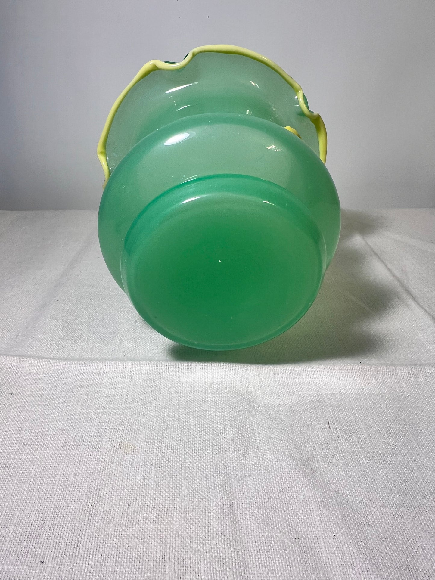 Uranium-Venini- Green- Vase-1950’s-Glass