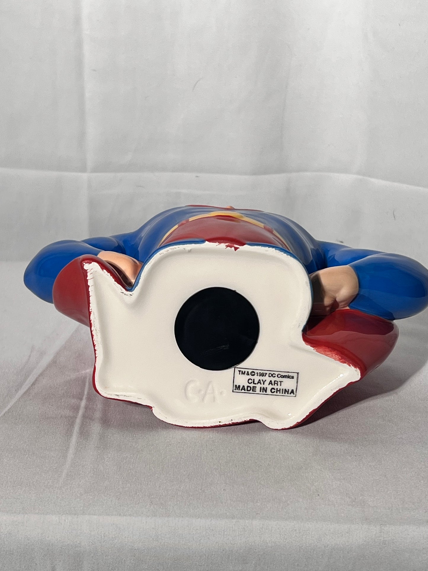 Superman – 8 1/2 inch bank – DC comics – Clayart – 1997