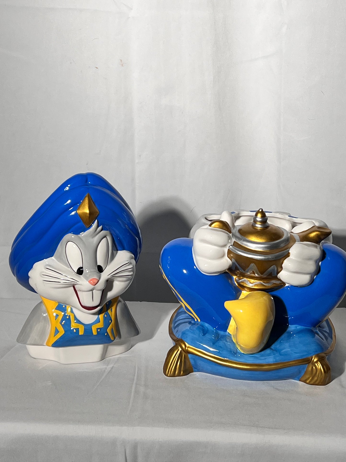 Bugs Bunny – 14” cookie jar – Looney Tunes – Warner brothers – Genie – 1998