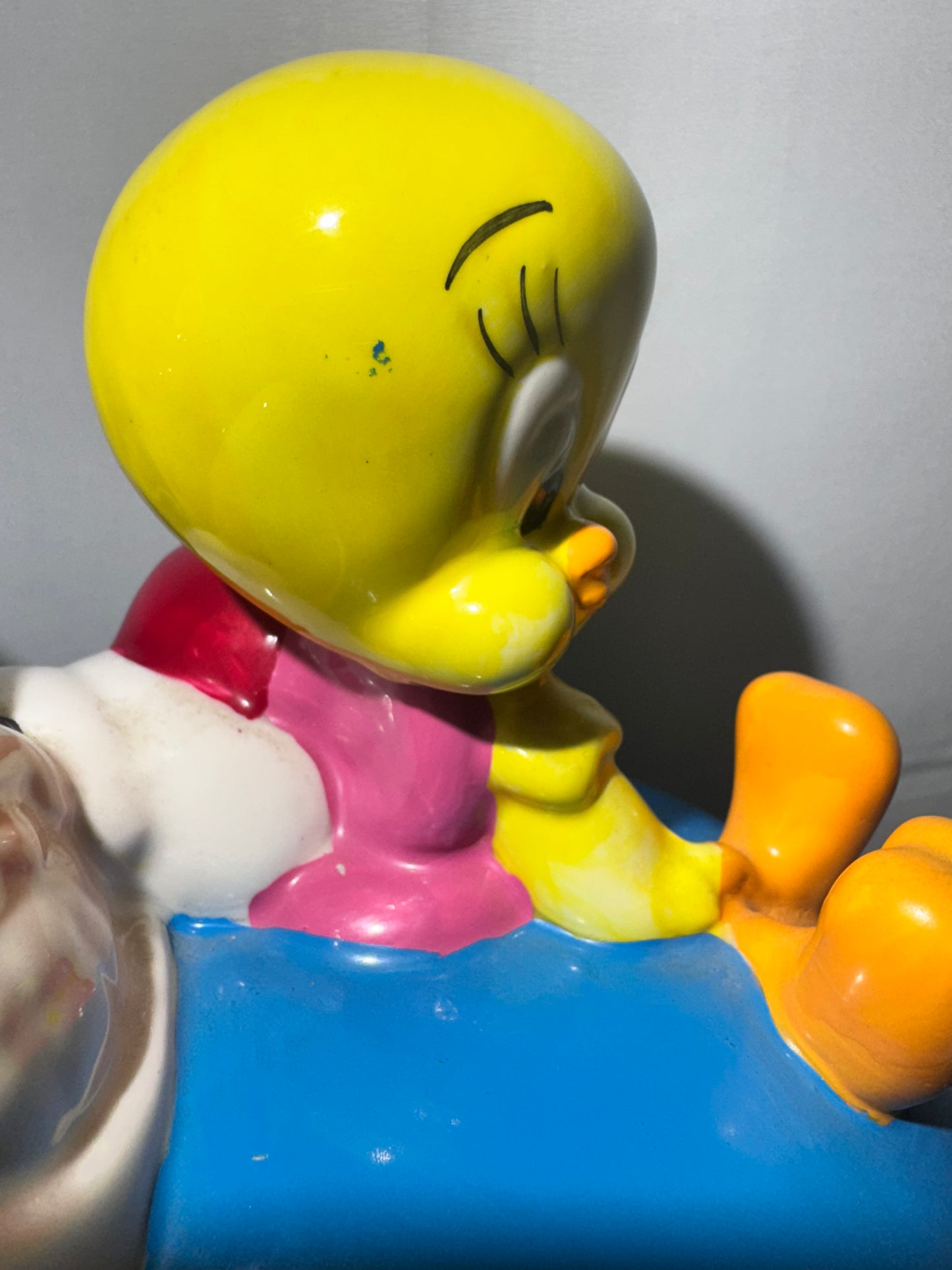 Sylvester and Tweety Bird - Cookie Jar - Hand Painted - Looney Tunes-1998 - Warner Brothers