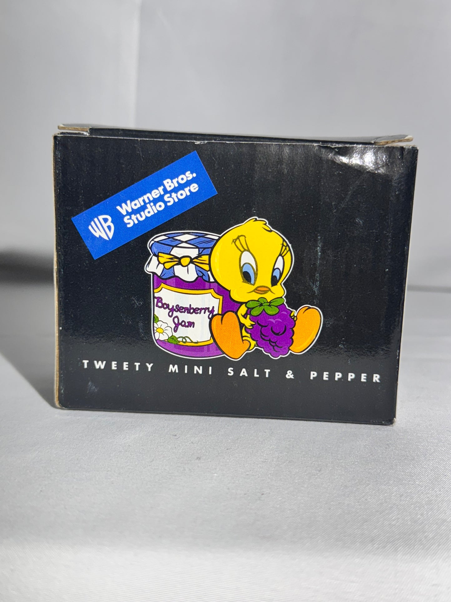 Tweety Bird & Boysenberry - Mini Salt and Pepper Shaker- Warner Brothers- Looney Tunes