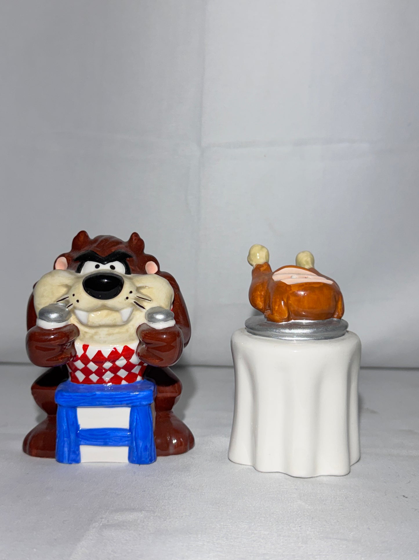 Taz & Turkey- Salt and Pepper- Warner Brothers- Looney Tunes