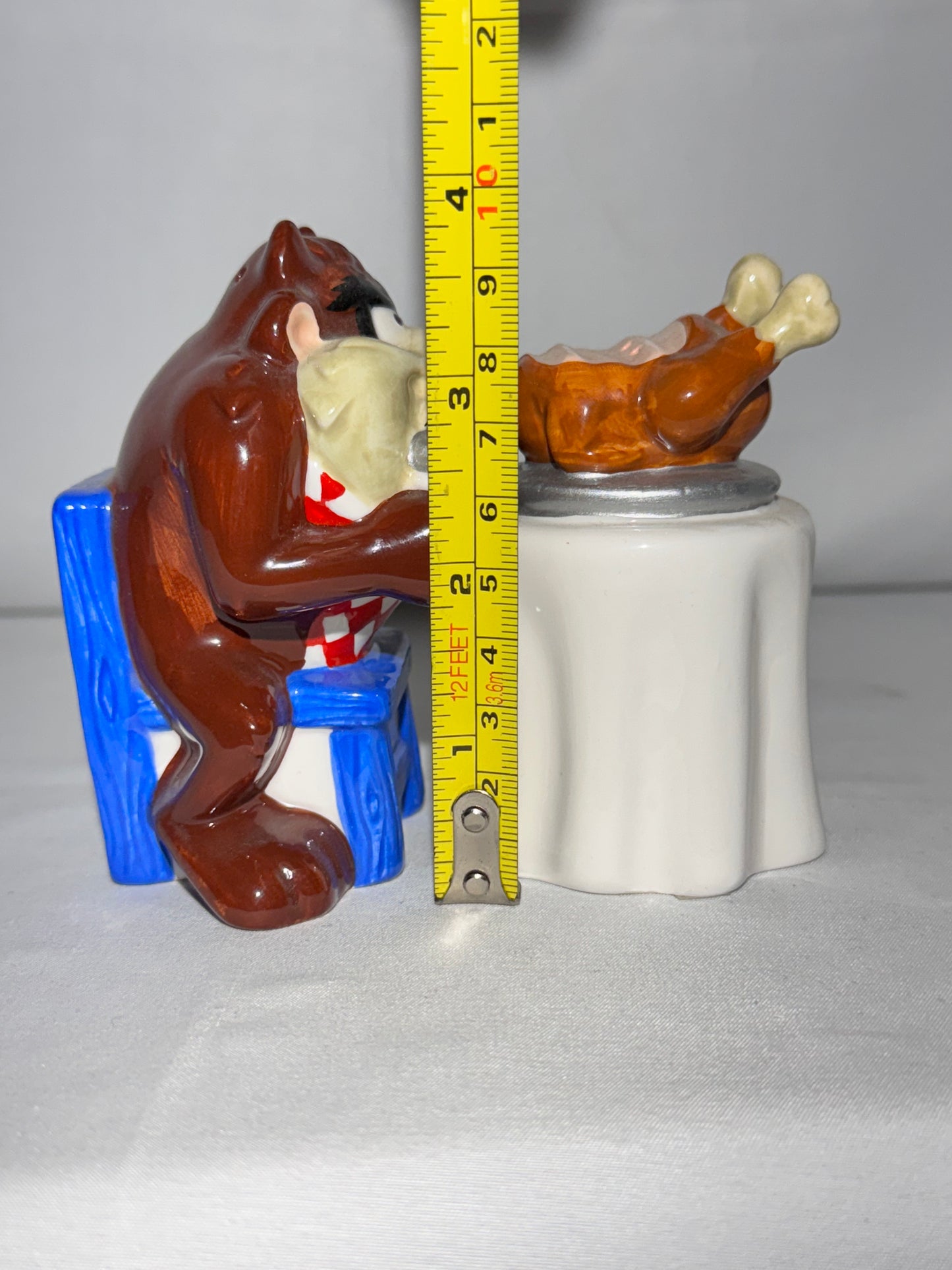 Taz & Turkey- Salt and Pepper- Warner Brothers- Looney Tunes