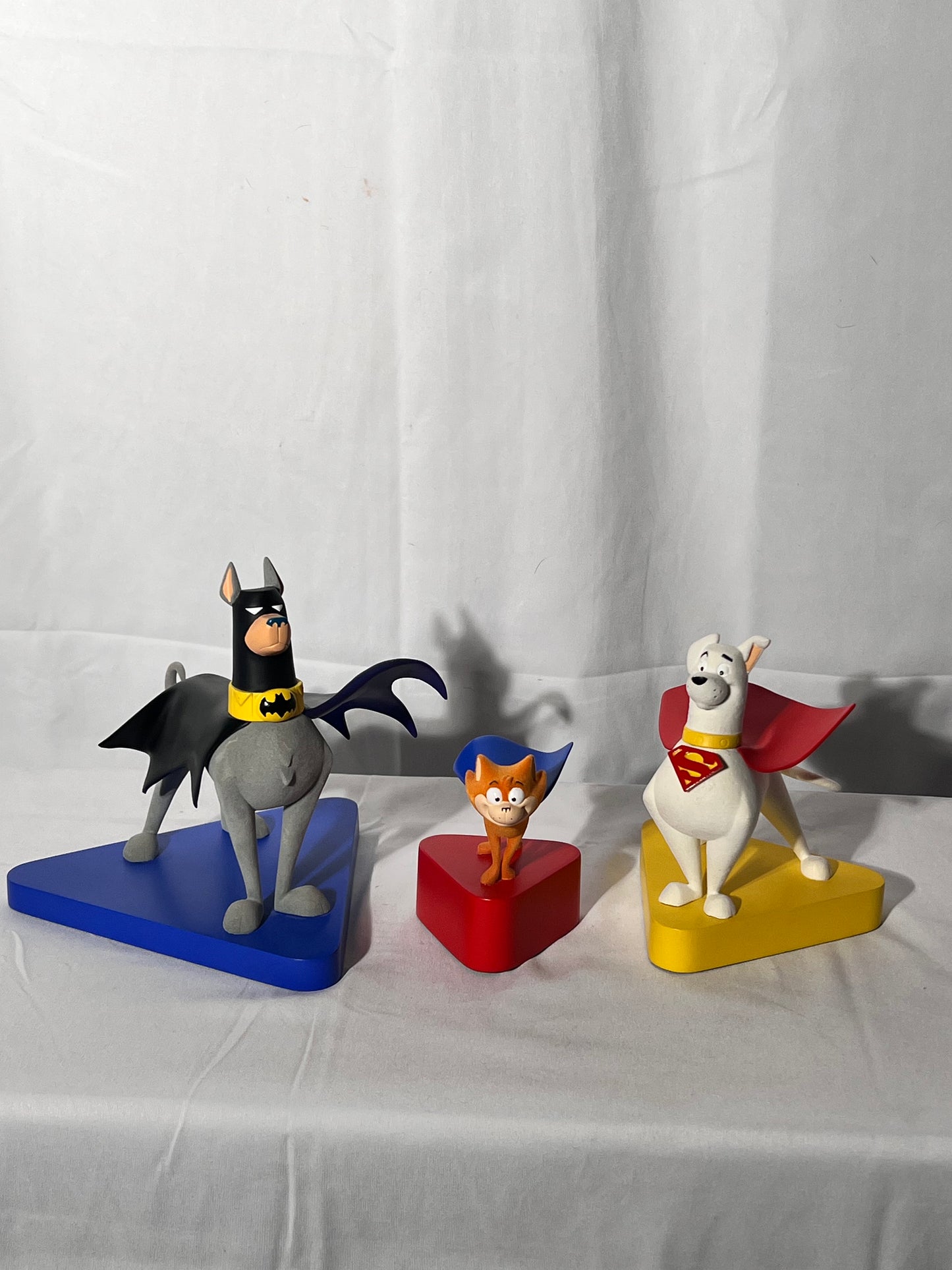 Krypto - animated series Marquette set- Cartoon Network-designed by Karen Palinko- limited edition #319/500–DCDirect–2005–Steaky, Krypto and Ace the bat Hound