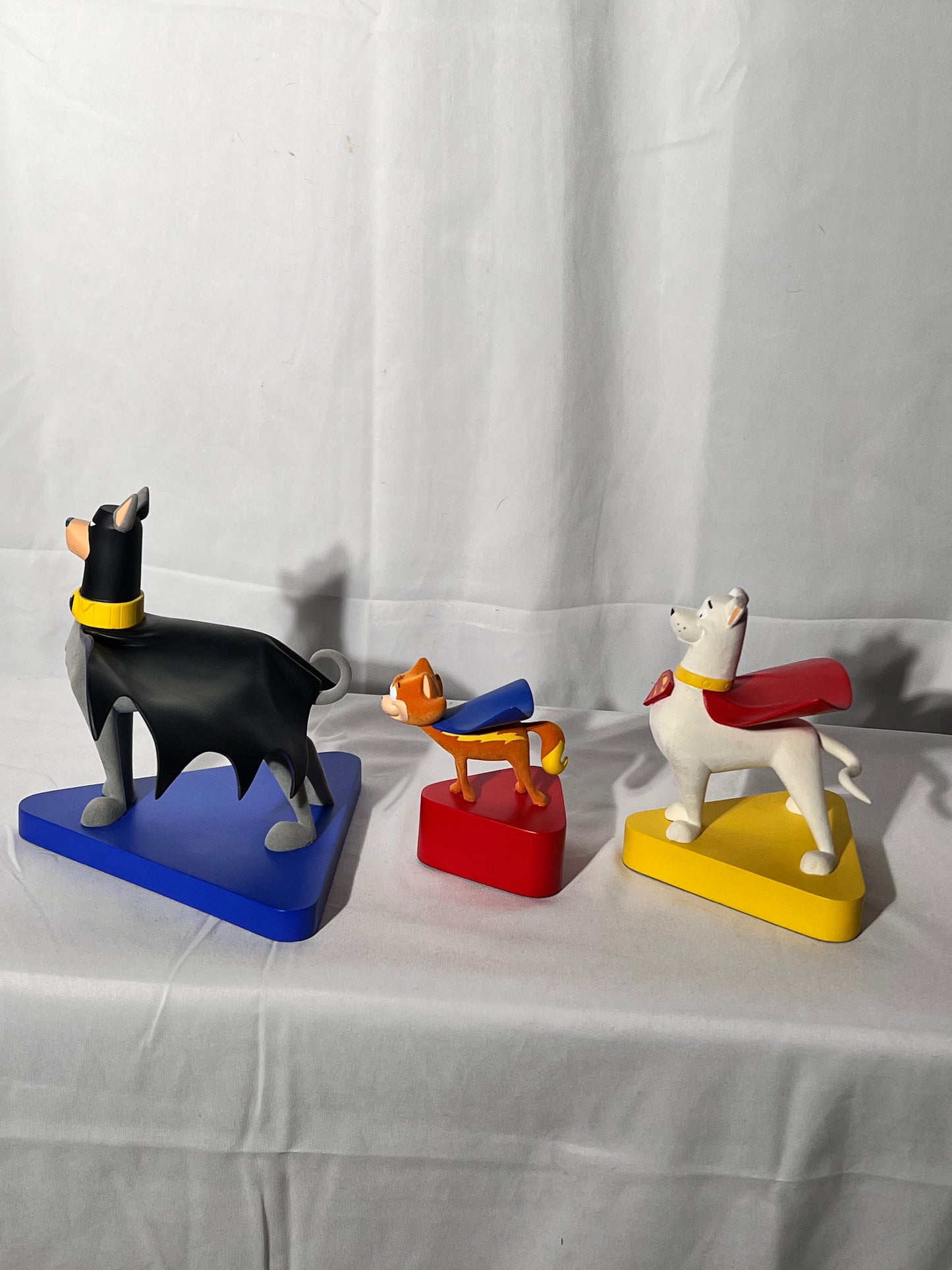 Krypto - animated series Marquette set- Cartoon Network-designed by Karen Palinko- limited edition #319/500–DCDirect–2005–Steaky, Krypto and Ace the bat Hound