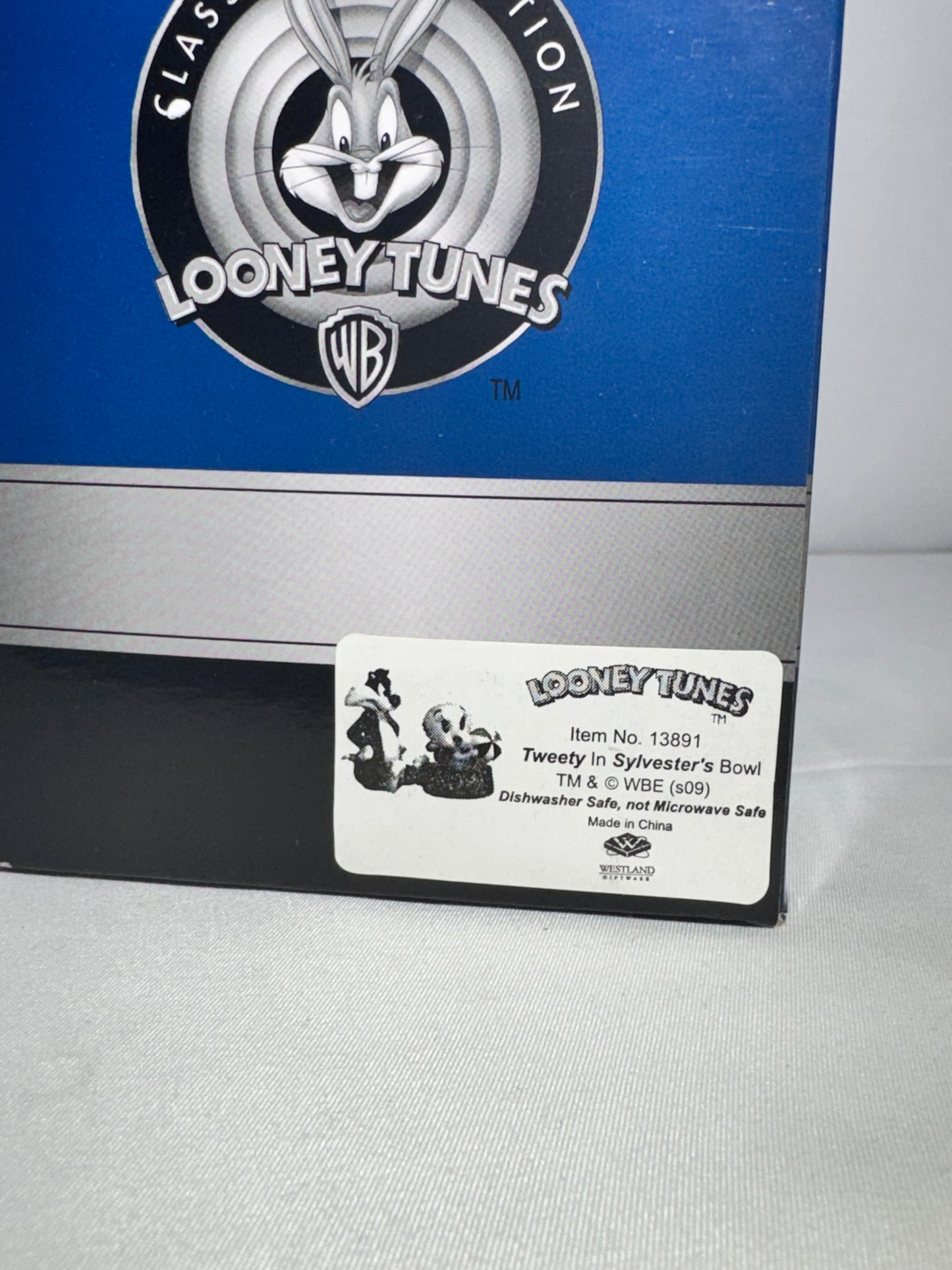 Tweety Bird and Sylvester- salt and pepper- Looney Tunes -Warner Brothers