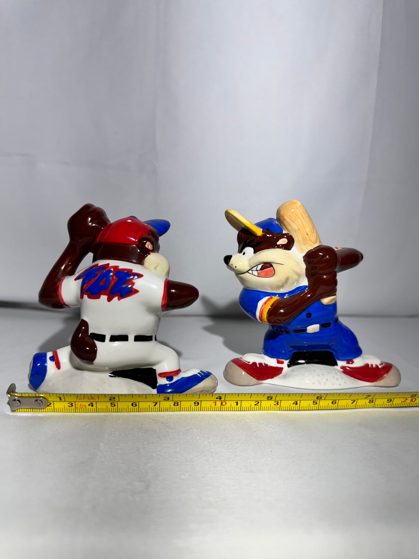 Taz - Salt and Pepper- Baseball -Batter up - Looney Tunes- Warner Brothers - Gibson- Original Box
