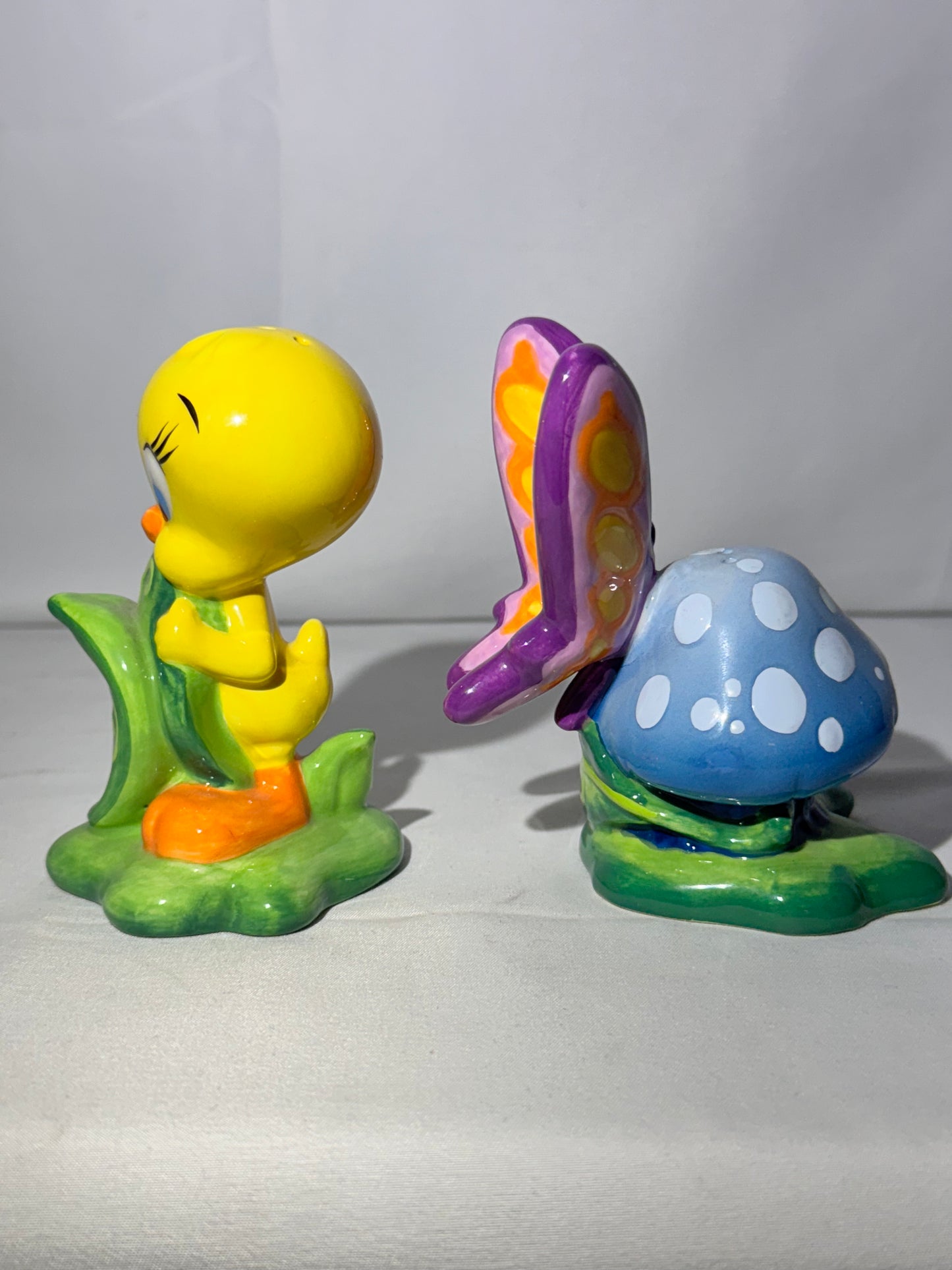 Tweety Bird & Butterfly on mushroom- Salty and Pepper-Warner Brothers- Looney Tunes - Enchanted Garden