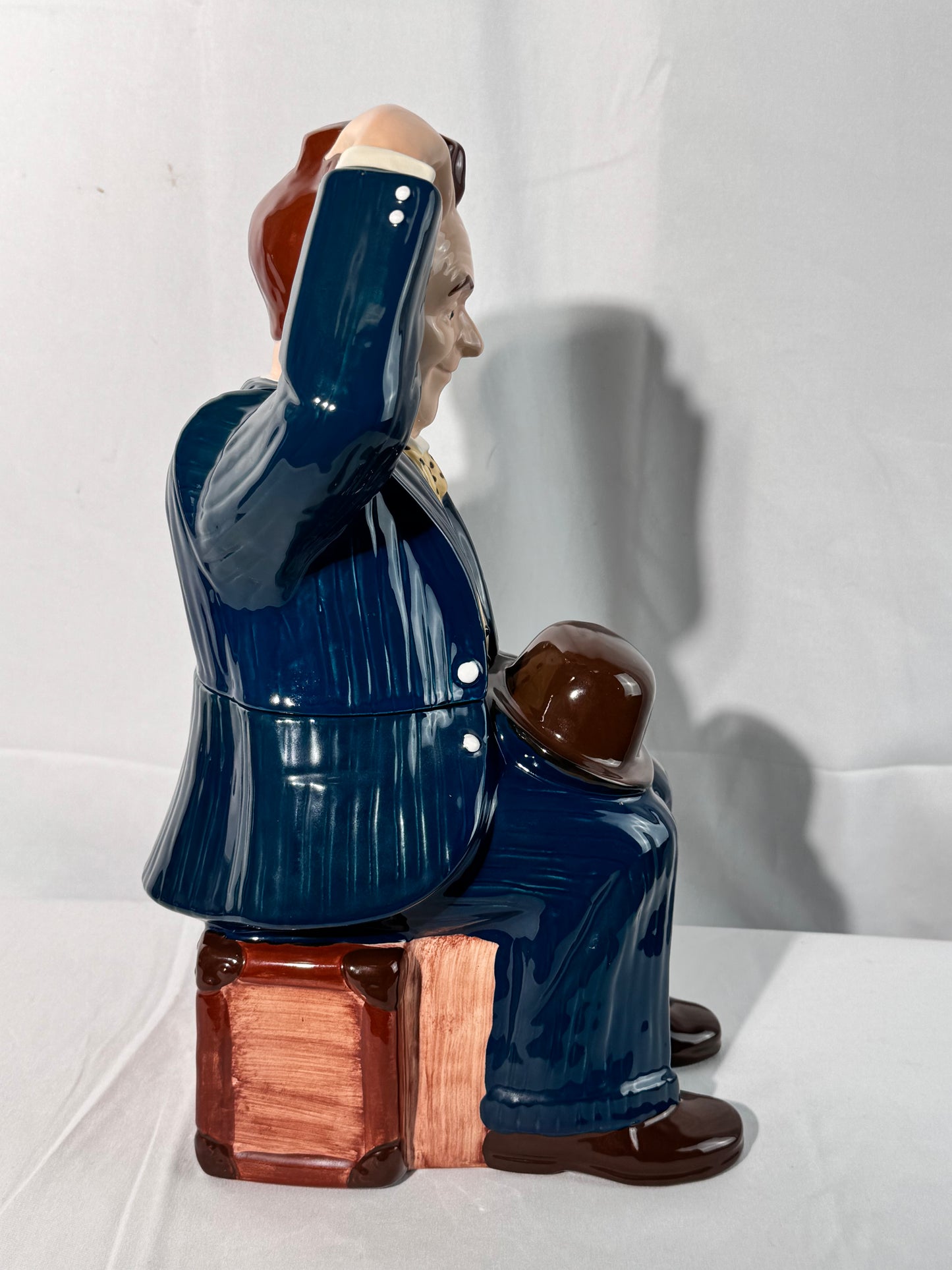 Laurel & Hardy - 13 1/2” Cookie Jar - Me Me Production- Larry Harmonn -limited edition 187/1000 1996