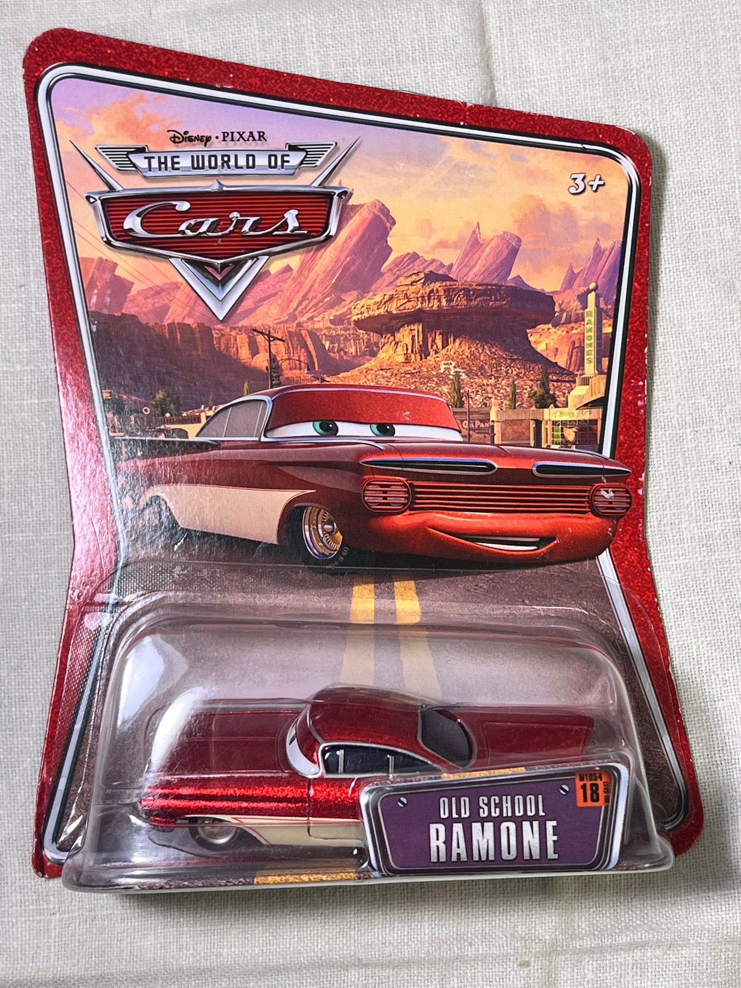 Disney-Pixar-Cars- Old School Ramone #18-radiator springs- L6554 M1054