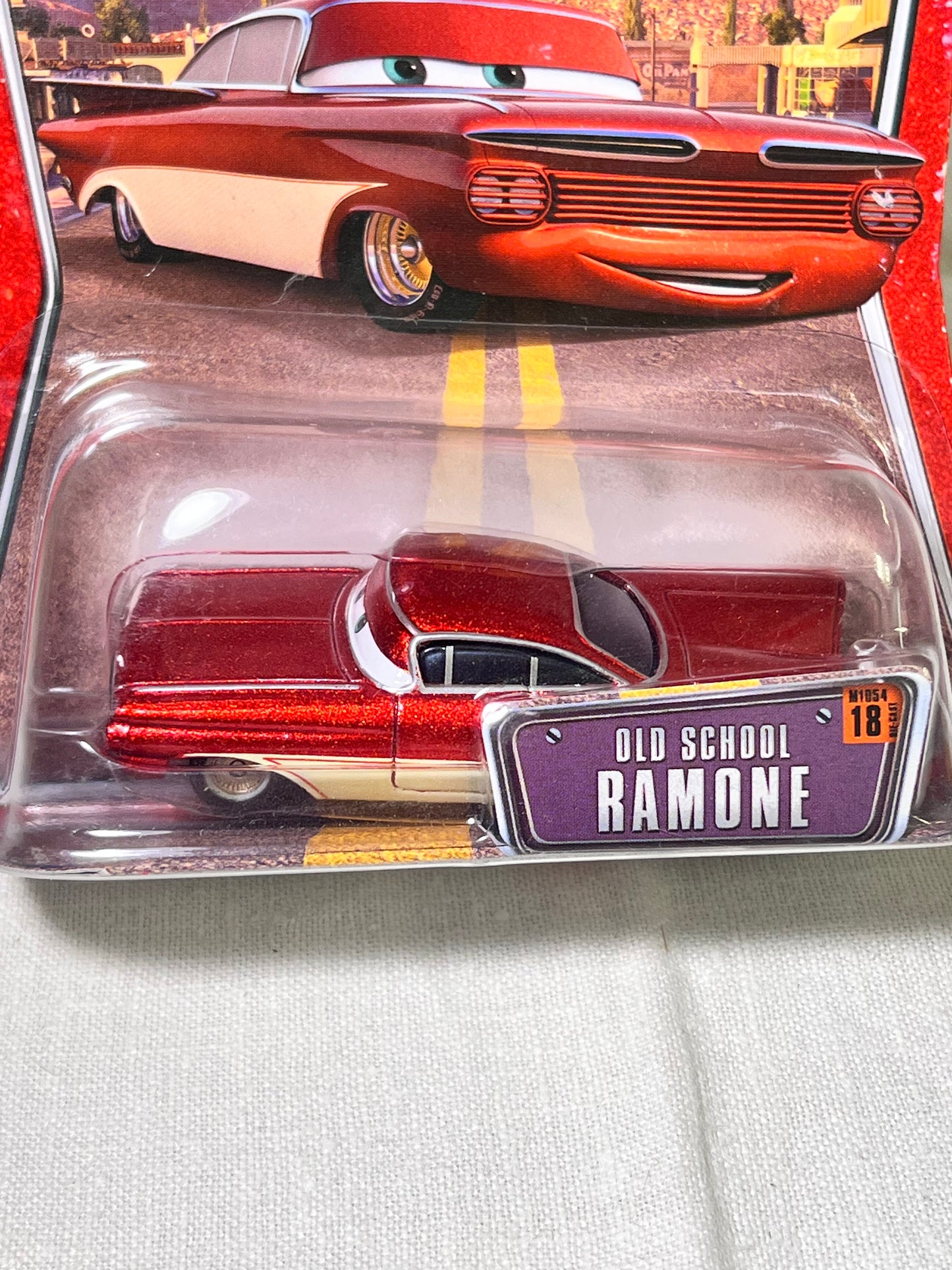 Disney-Pixar-Cars- Old School Ramone #18-radiator springs- L6554 M1054