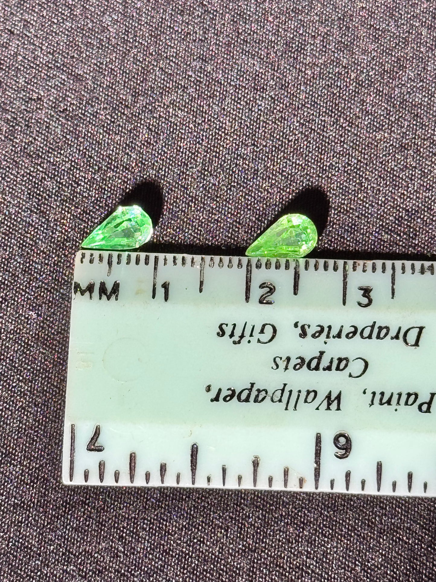 Uranium Gemstones -6 pieces- pear shaped- green