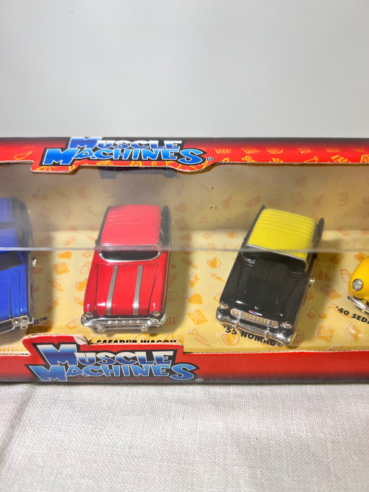Muscle Machine- Grocery Getters-‘65 Chevelle Wagon- ‘70 Vista Cruiser- ‘56 Safari Wagon- ‘55 Nomad- 40’ Sedan Delivery- NIB-2003- Die cast 1:64 Scale- Toy cars