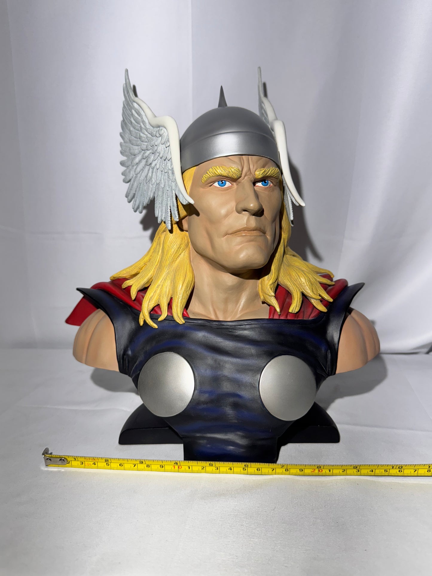 Thor - Legendary Scale Bust - Sideshow- Marvel-#153/500