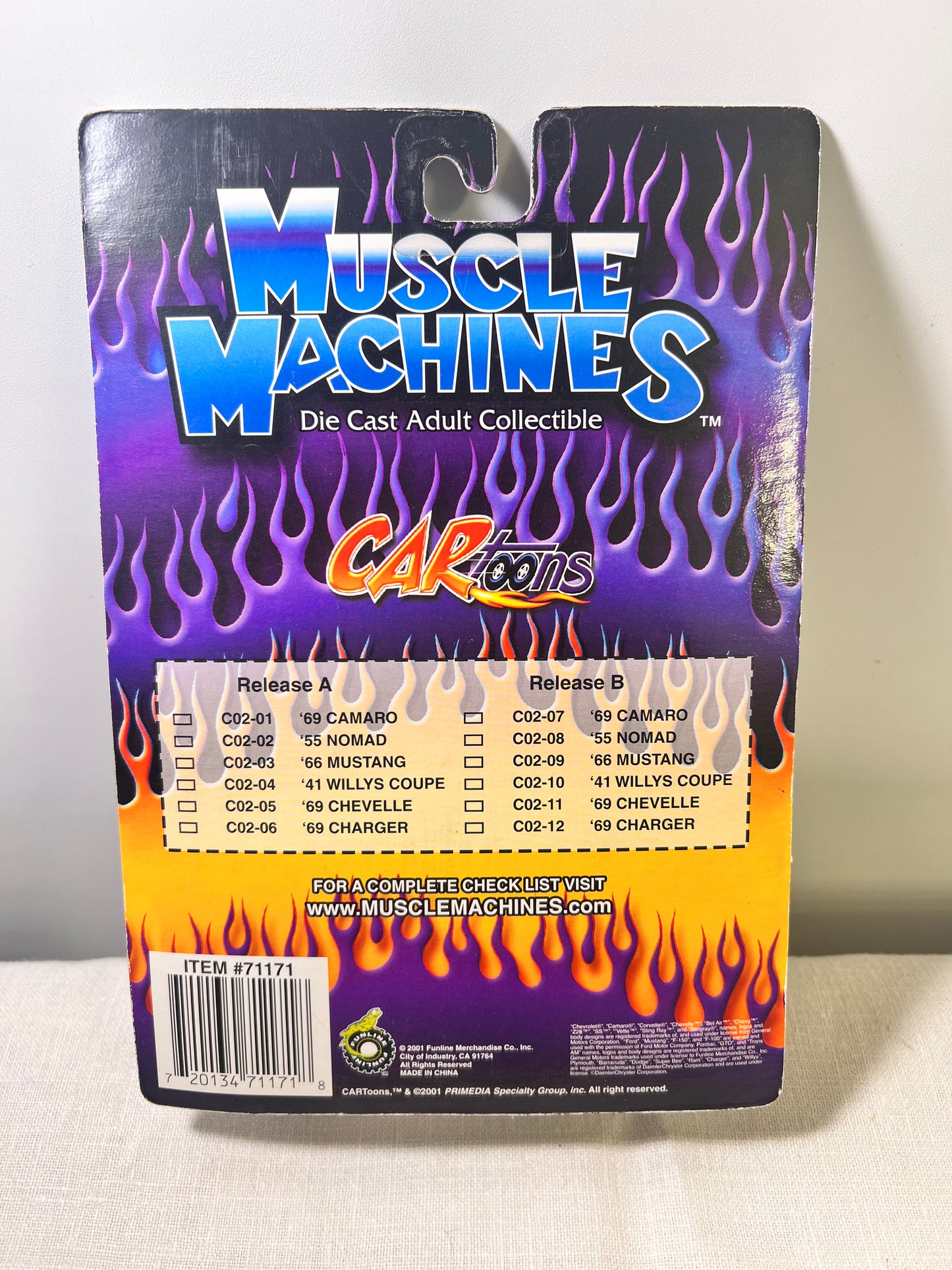 Muscle Machine- ‘69 Camaro- Die cast 1:64- Cartoons card-C0201