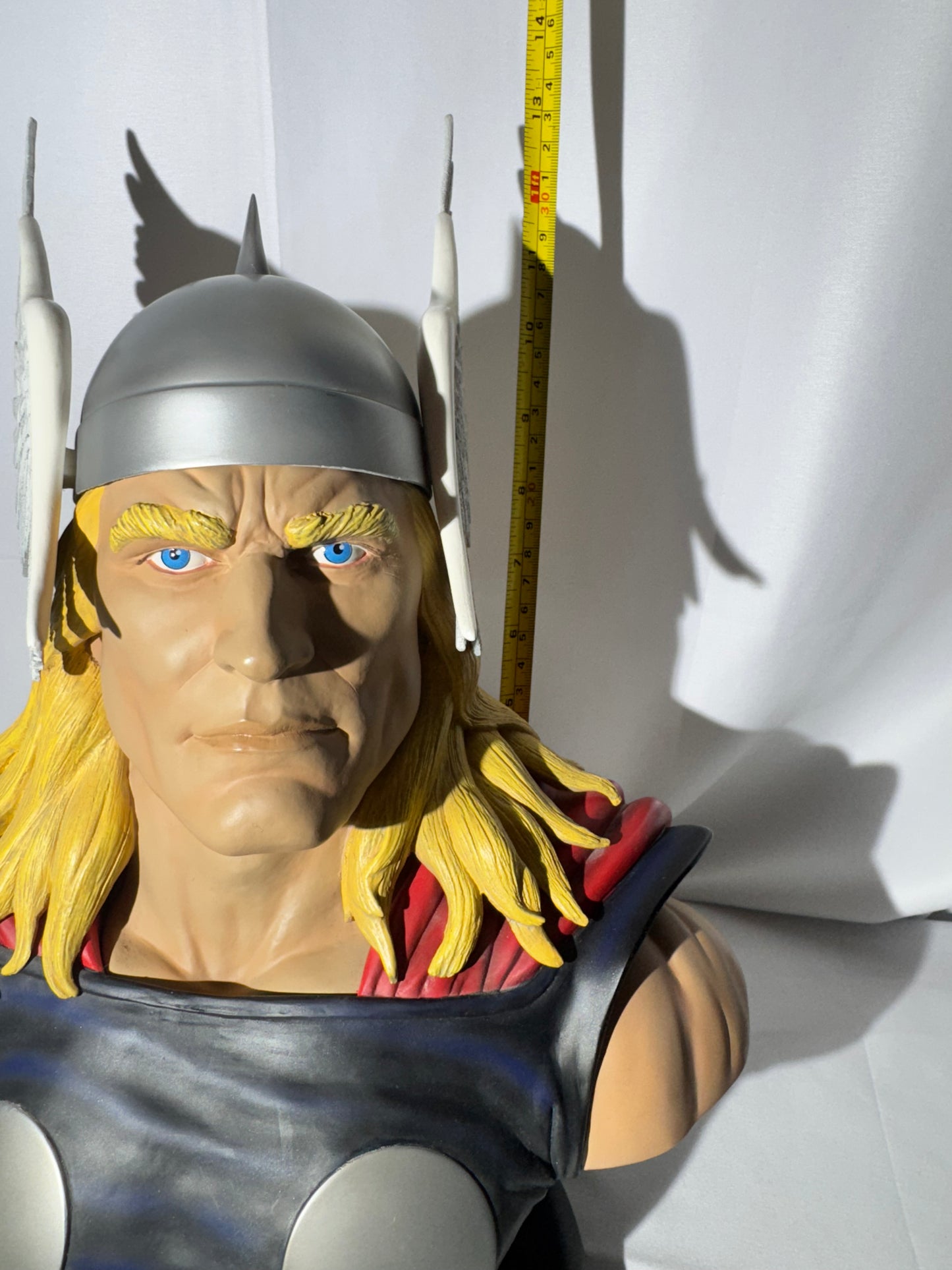 Thor - Legendary Scale Bust - Sideshow- Marvel-#153/500