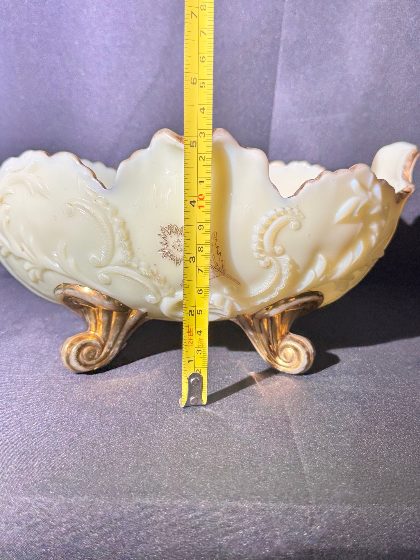 Antique Northwood Louis XV Custard Glass Master Berry Bowl – Uranium, 1898