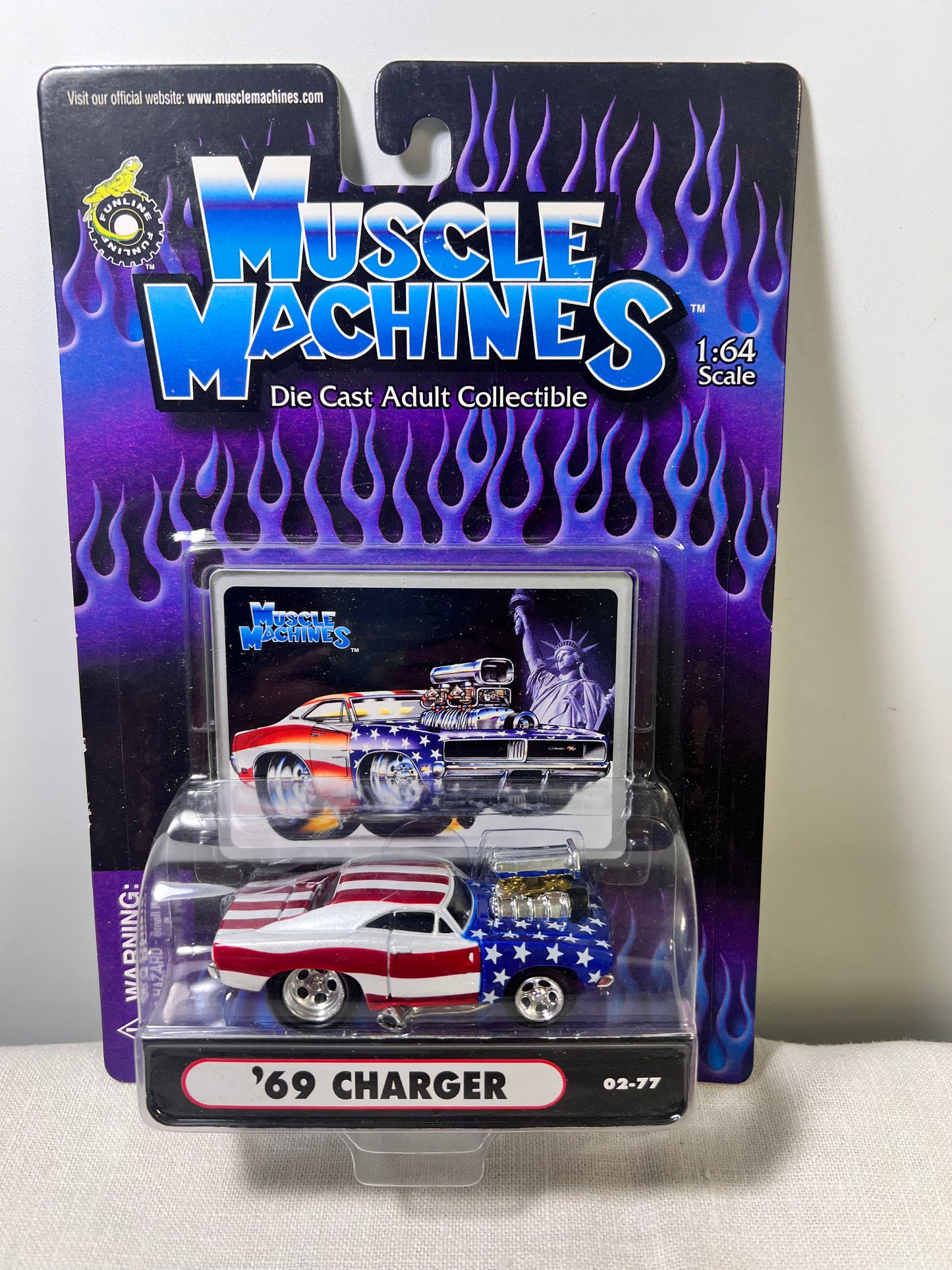 Muscle machines - ‘69 Charger - 02-77 - die cast 1:64 scale- American flag