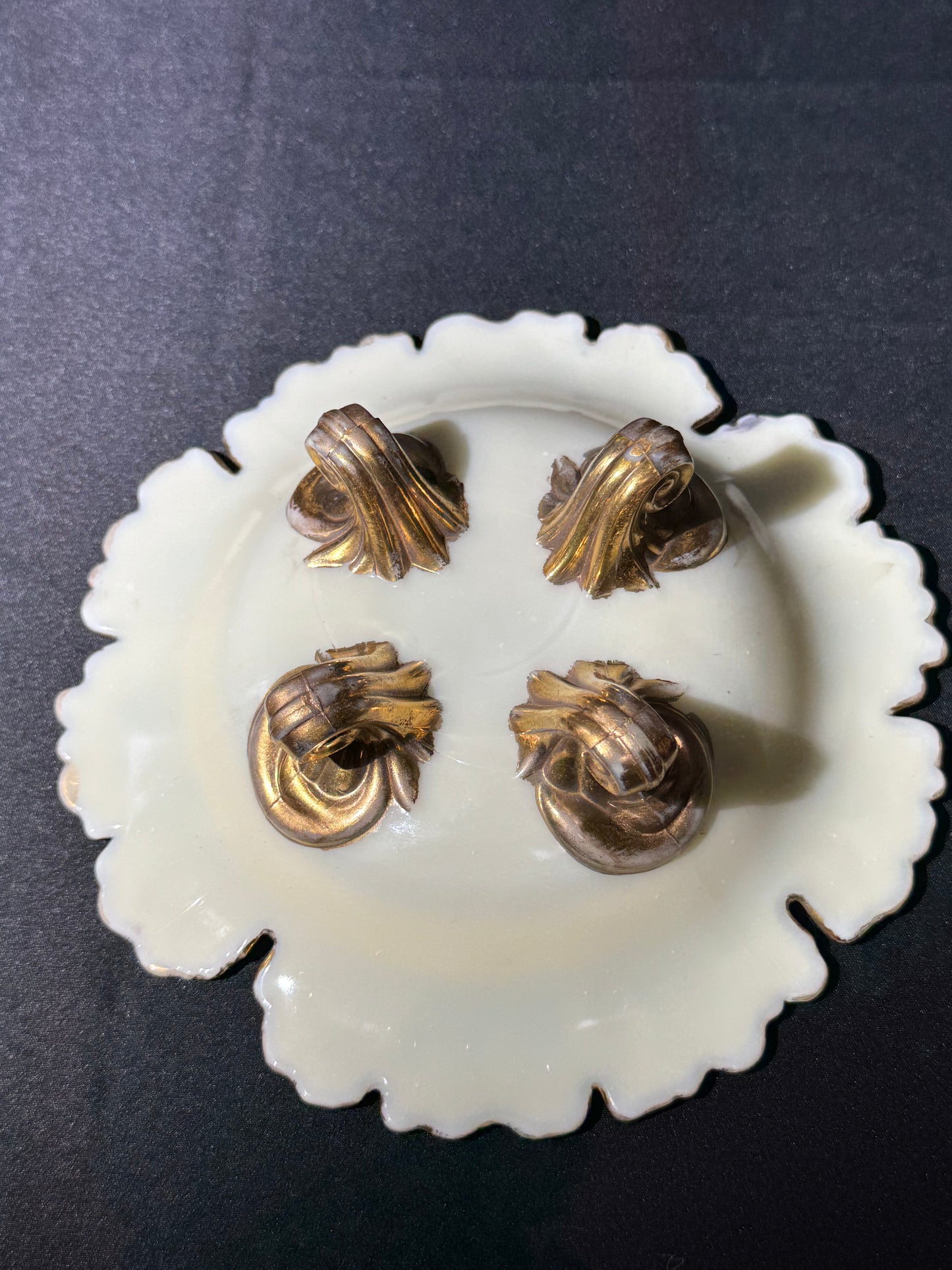 Antique Northwood Louis XV Custard Glass Covered Butter Dish – Uranium, 1898