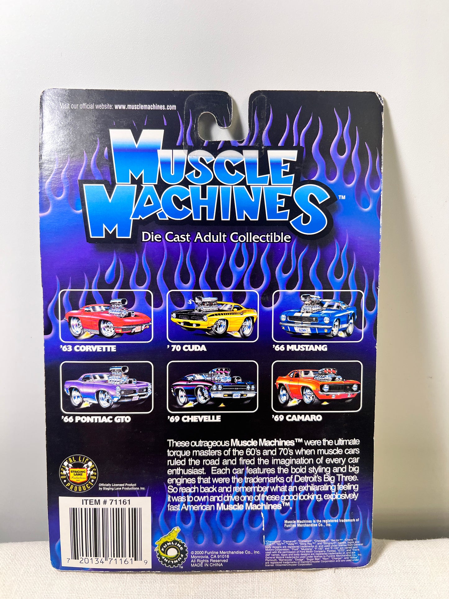 Muscle machines - ‘69 Charger - 02-77 - die cast 1:64 scale- American flag