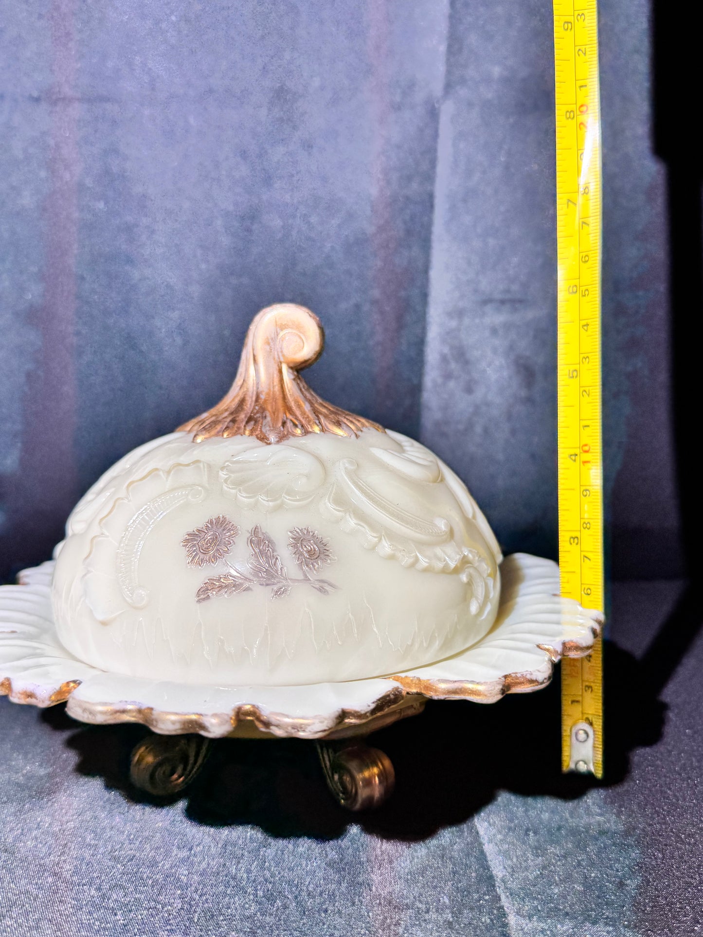 Antique Northwood Louis XV Custard Glass Covered Butter Dish – Uranium, 1898