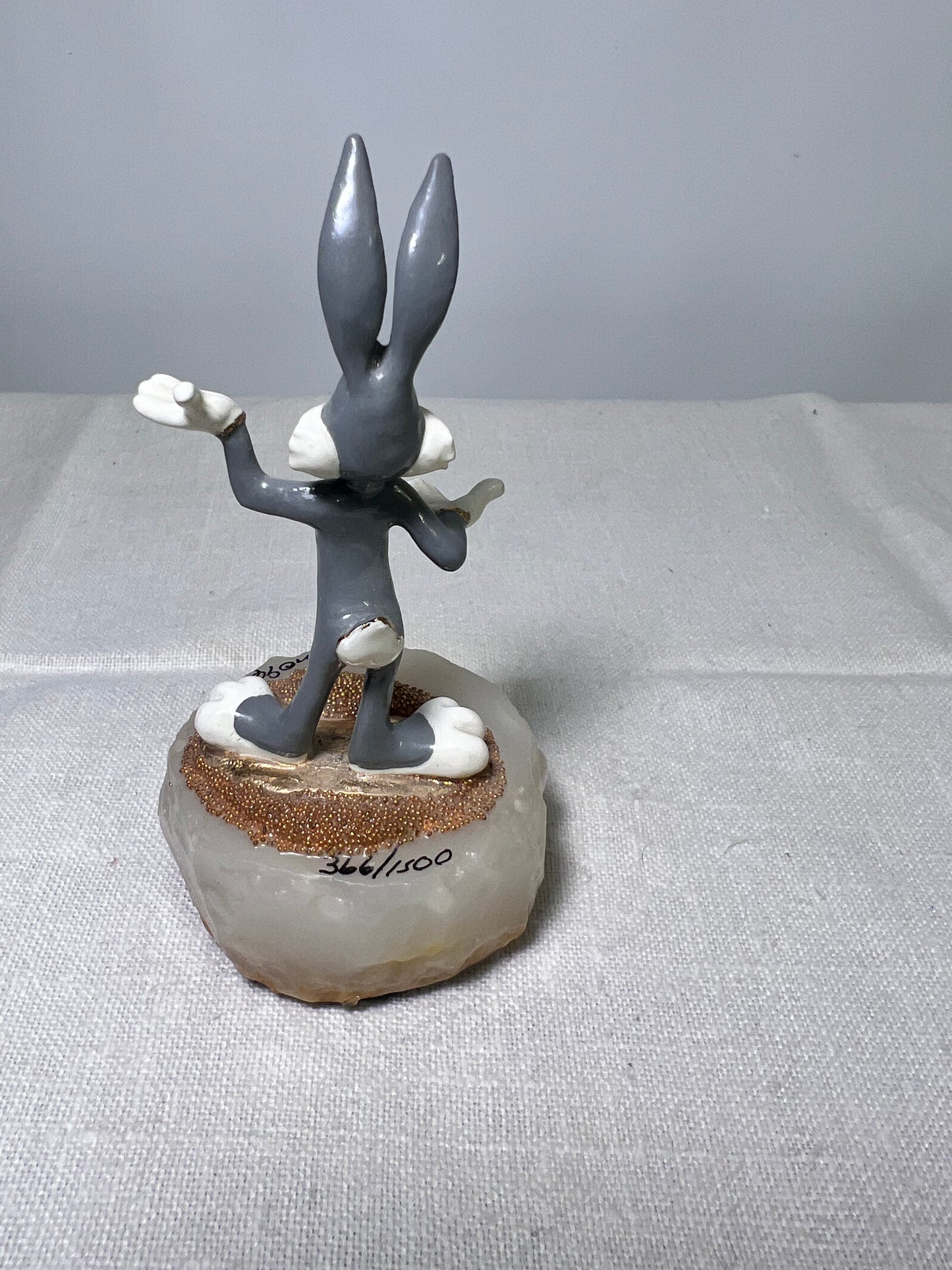 Ron Lee - Bugs Bunny-4” statue- Looney Tunes - signed and numbered 366/1500- Warner Brothers -1996
