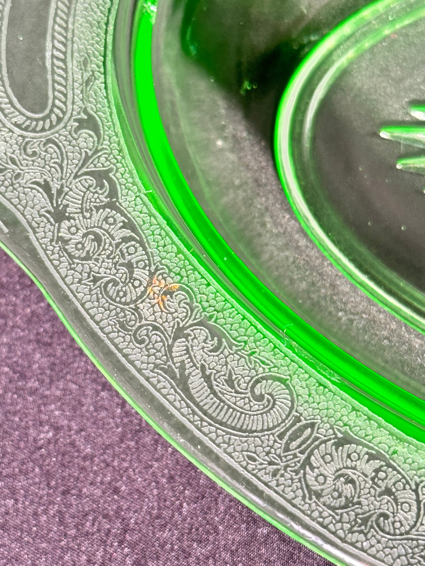 Uranium- Oval Serving Bowl - Etched- Jeanette- Vaseline Glass- vintage