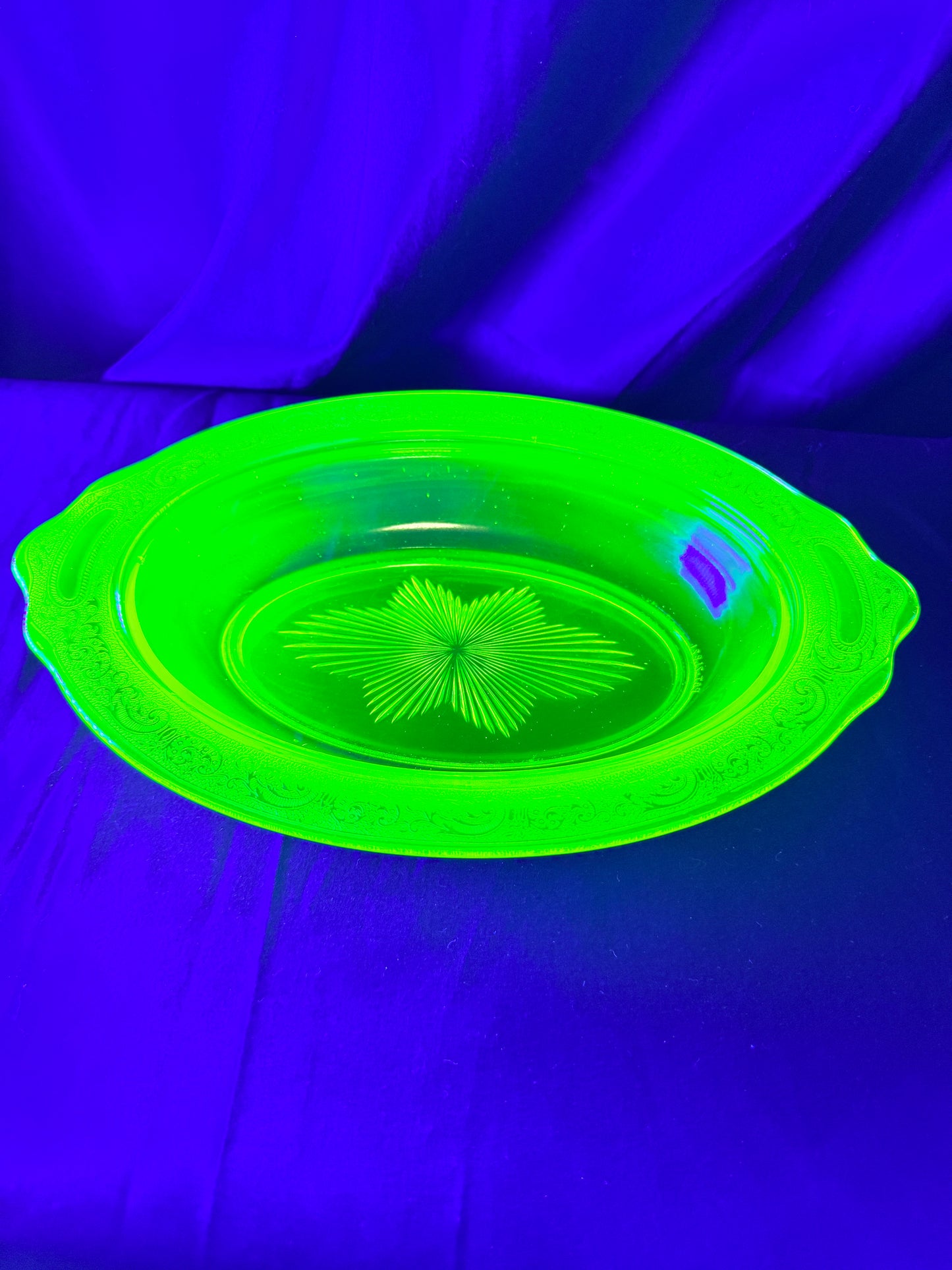 Uranium- Oval Serving Bowl - Etched- Jeanette- Vaseline Glass- vintage