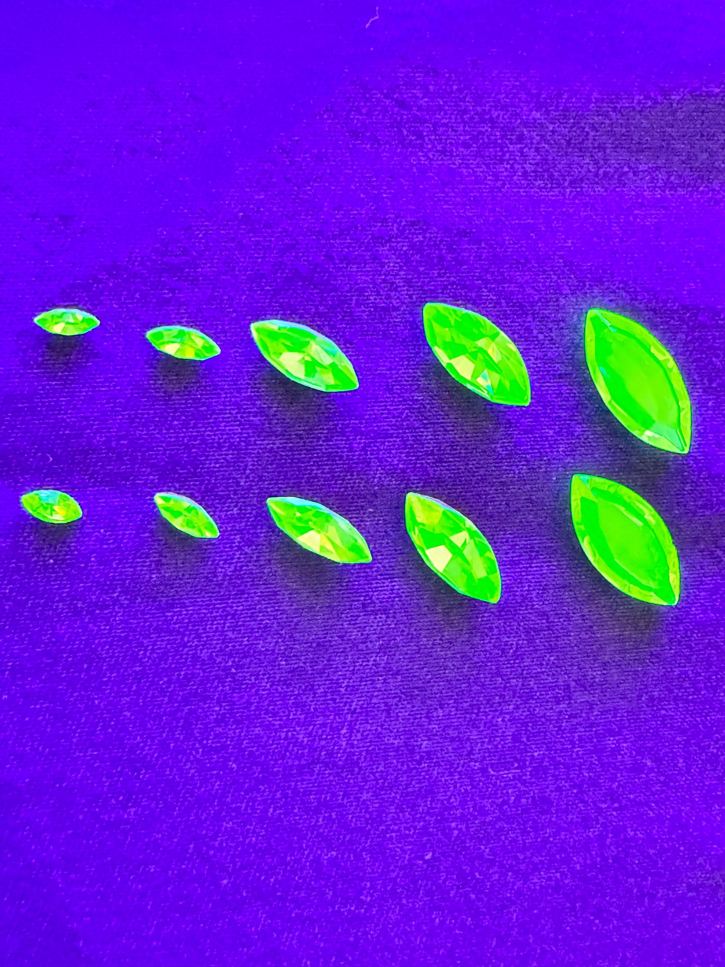 Uranium Gemstones - 10 pieces- Navette - green - some have foiled backs - each piece is unique and has its own characteristics some may have imperfections.